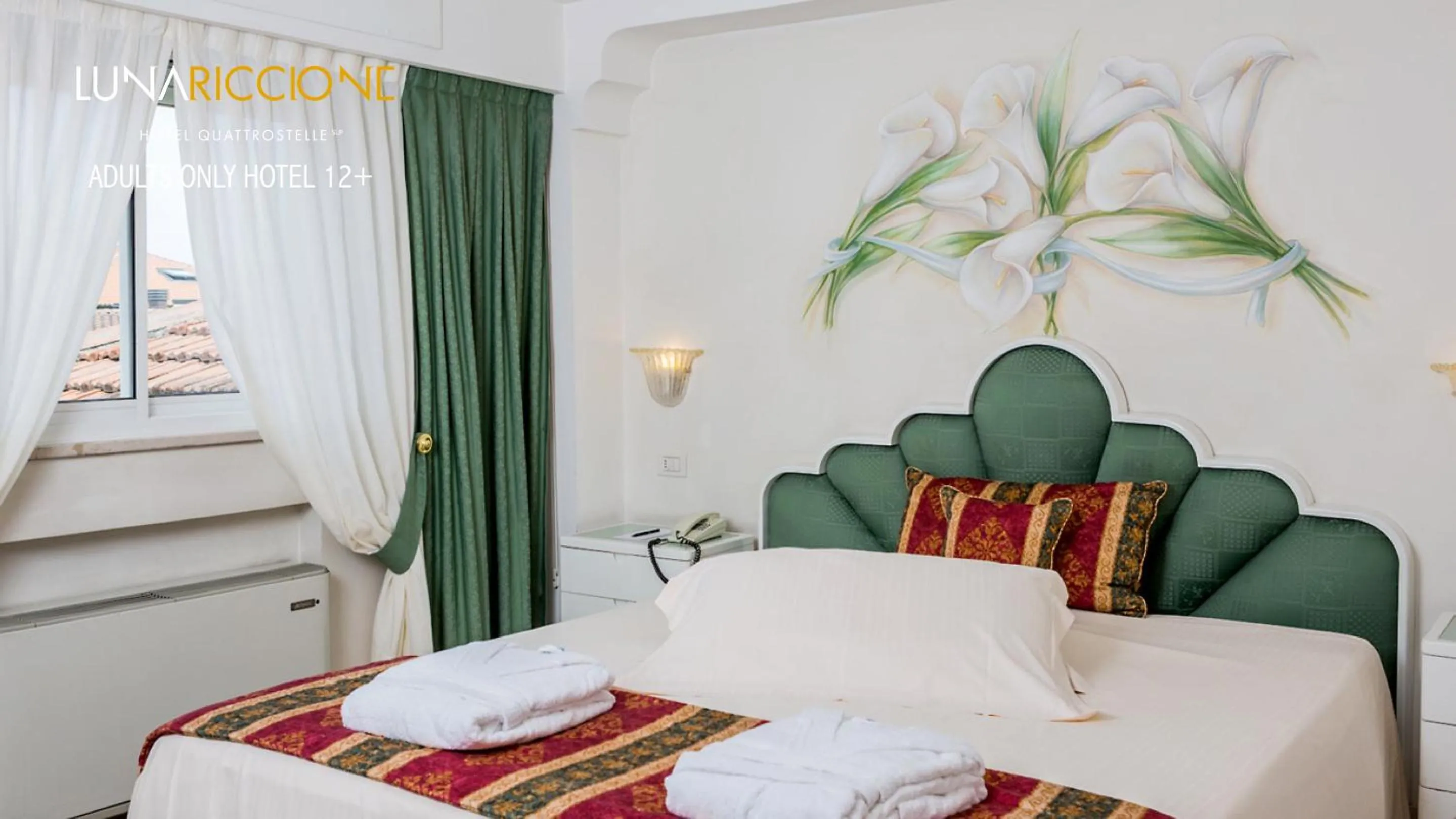 Bed in Hotel Luna Riccione e Aqua Spa Only Adults +12