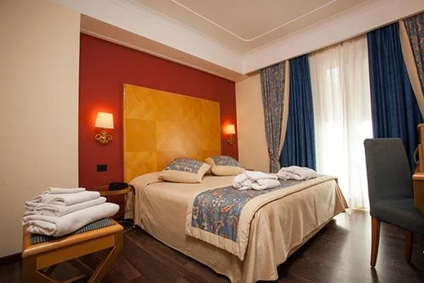 Bed in Hotel Luna Riccione e Aqua Spa Only Adults +12