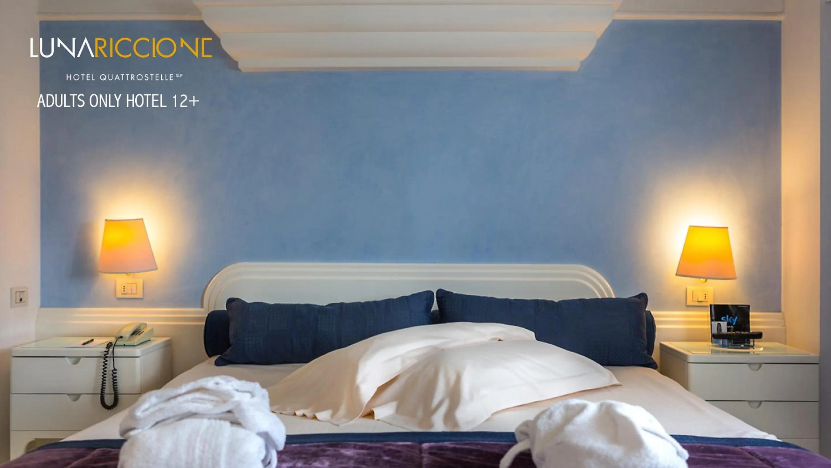 Bed in Hotel Luna Riccione e Aqua Spa Only Adults +12