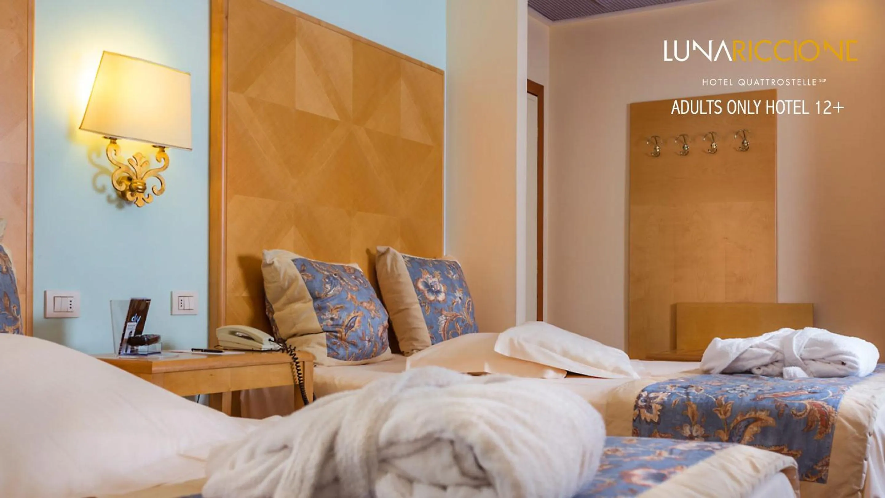 Bed in Hotel Luna Riccione e Aqua Spa Only Adults +12
