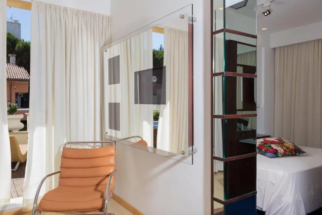 Bed in Hotel Luna Riccione e Aqua Spa Only Adults +12