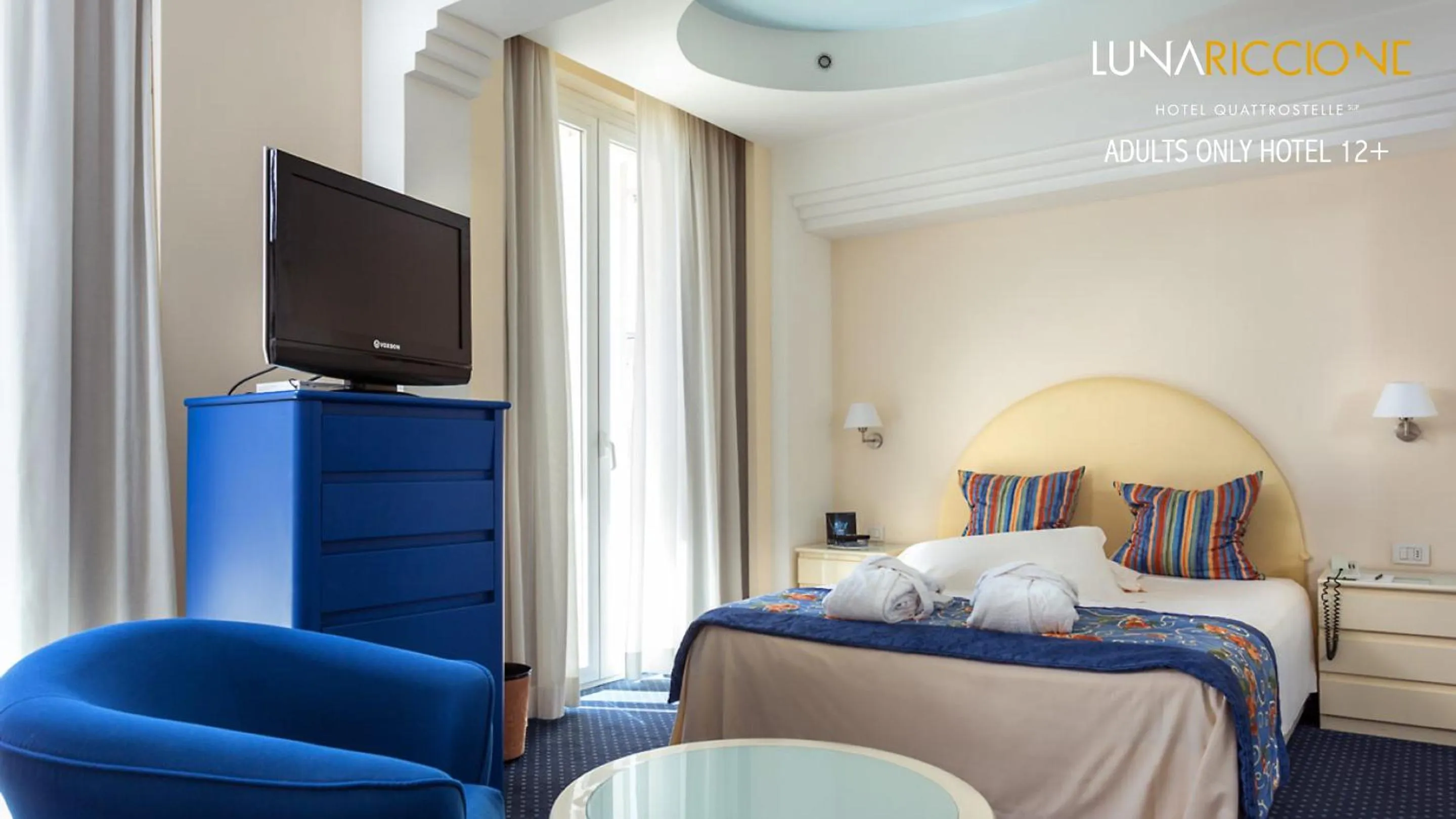 Bed in Hotel Luna Riccione e Aqua Spa Only Adults +12