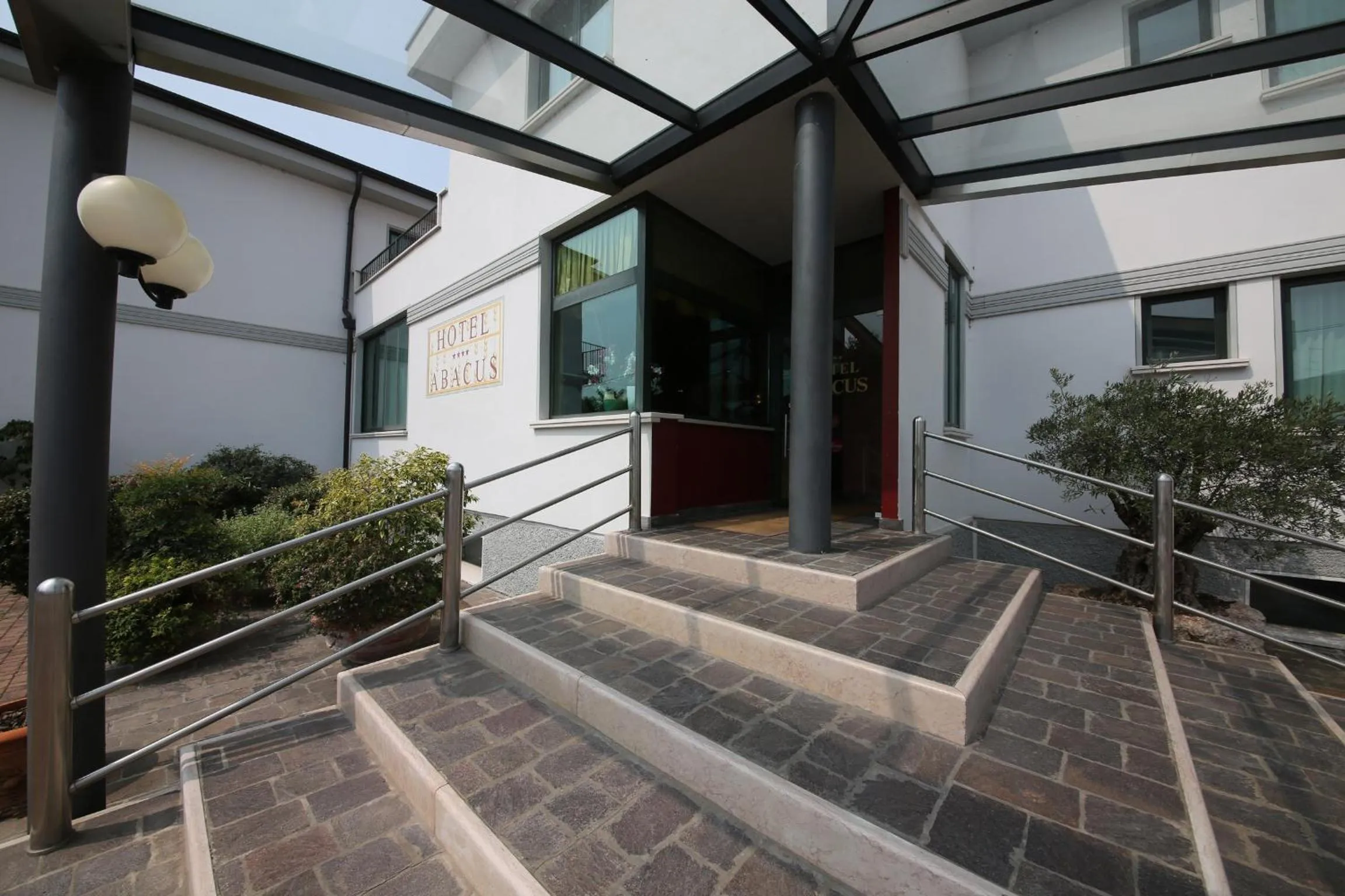 Facade/entrance in Hotel Abacus
