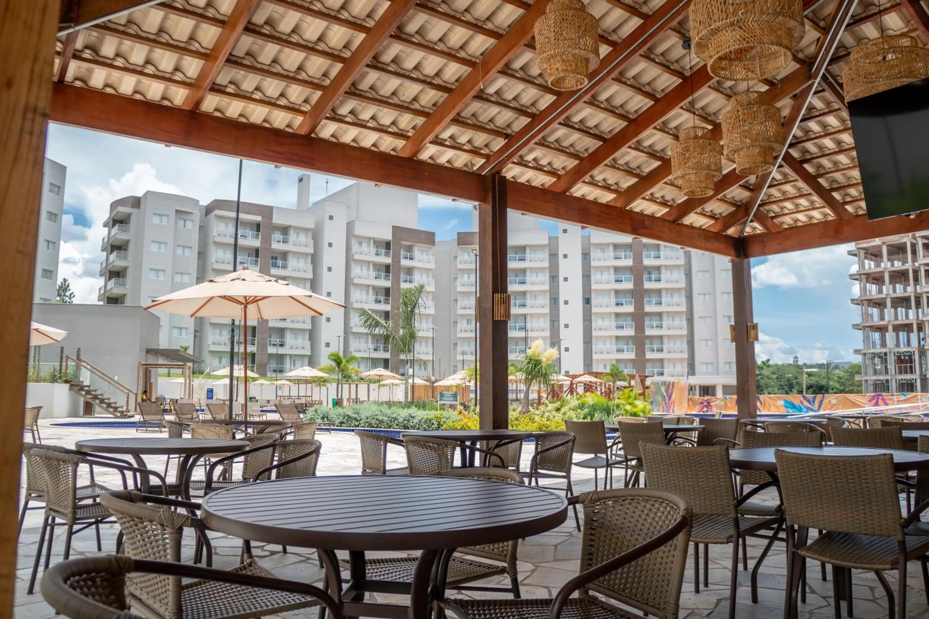 Restaurant/places to eat in Lagoa EcoTowers Resort - LAGOA OFICIAL