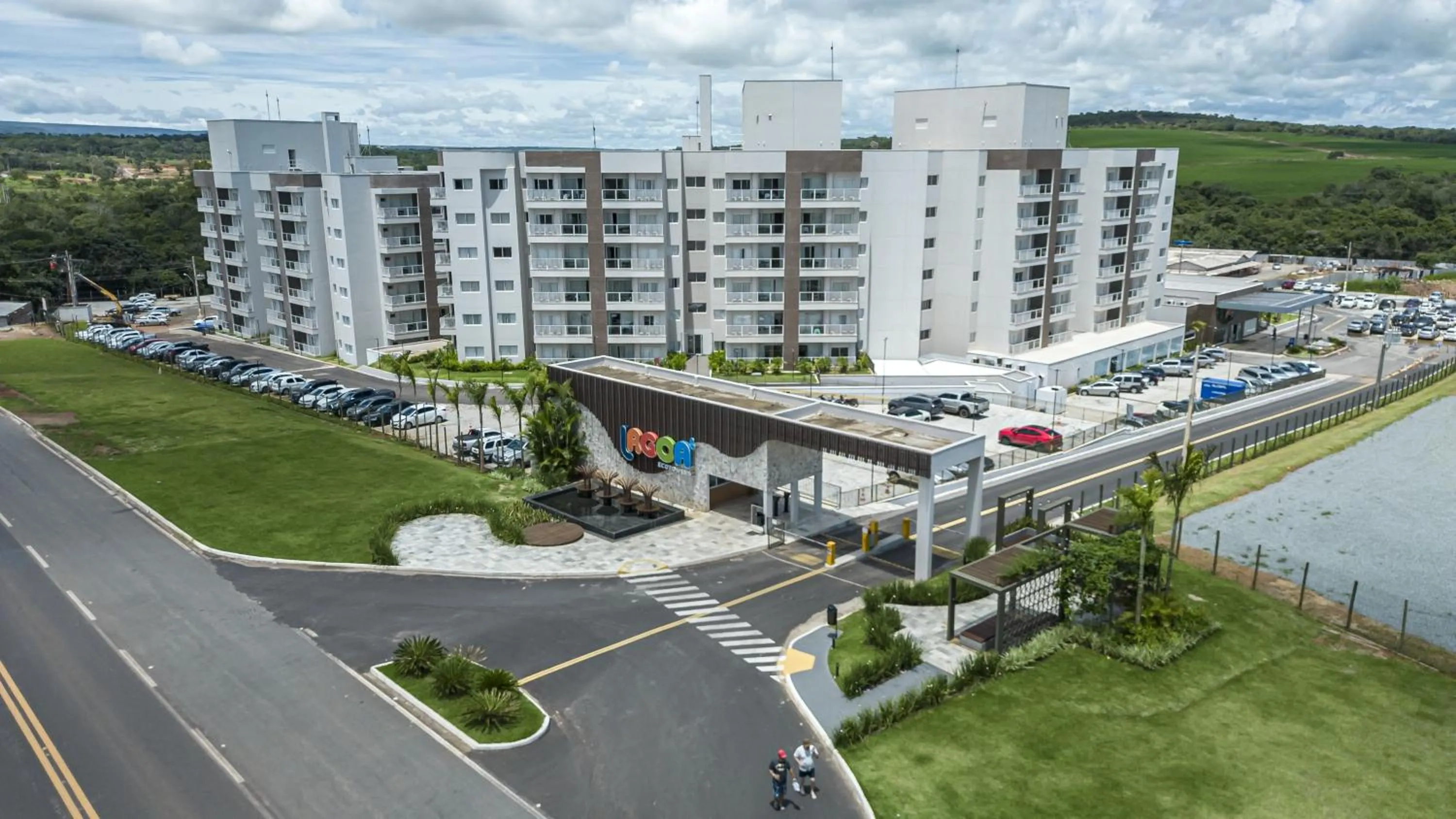 Property building in Lagoa EcoTowers Resort - LAGOA OFICIAL
