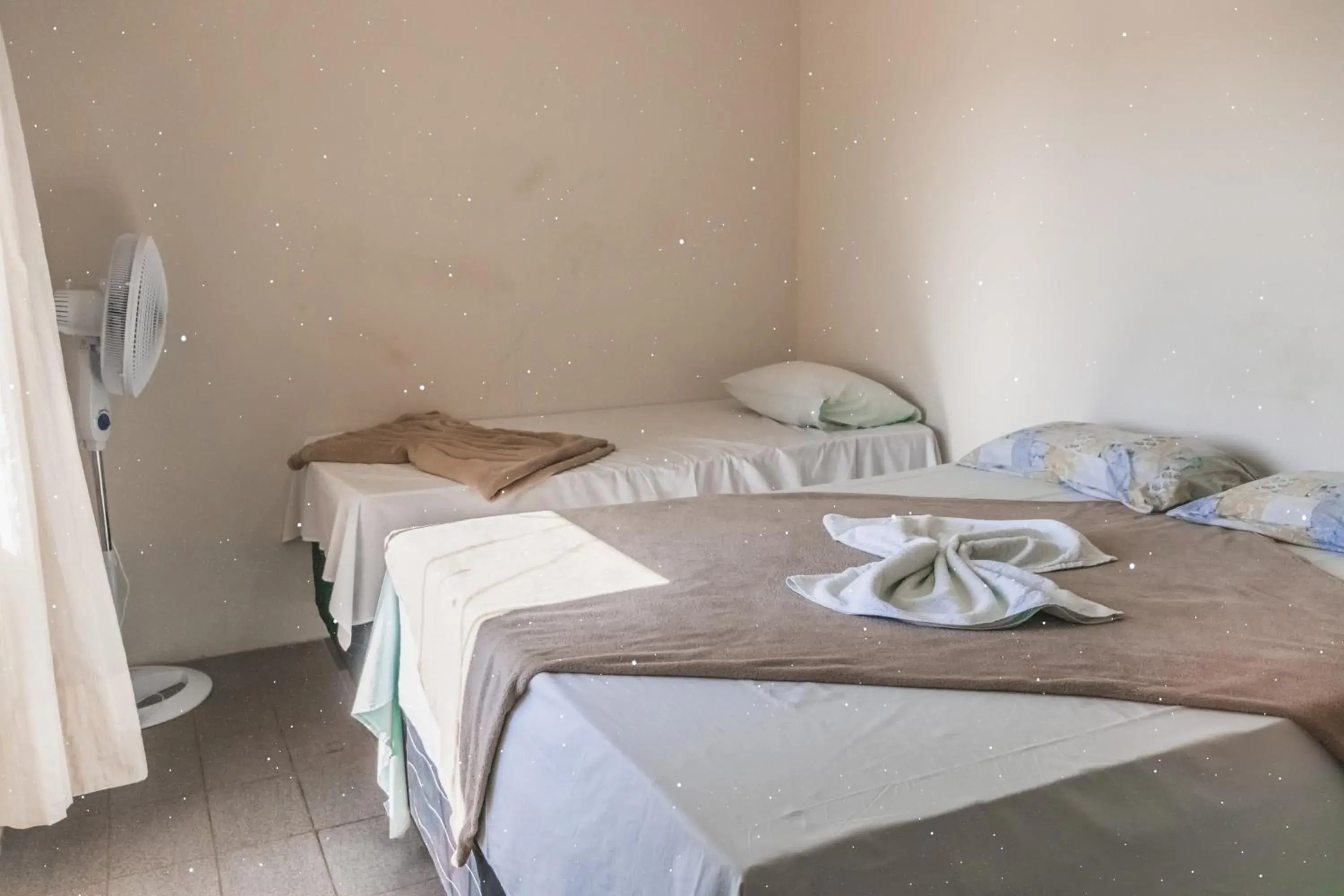 Budget Double Room with Fan in Diamantina Palace Hotel Budget Double Room with Fan in Diamantina Palace Hotel