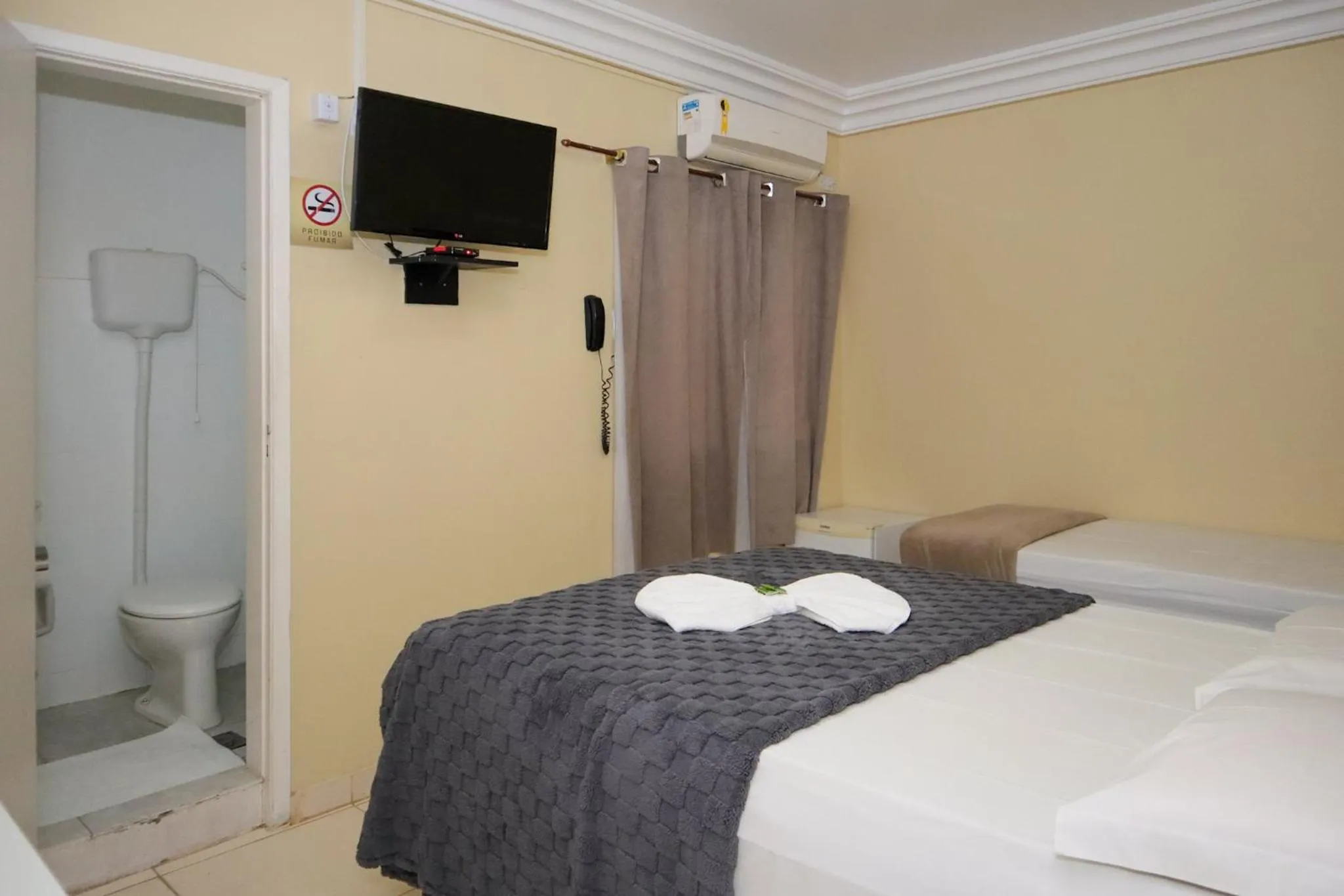 Bed in Diamantina Palace Hotel