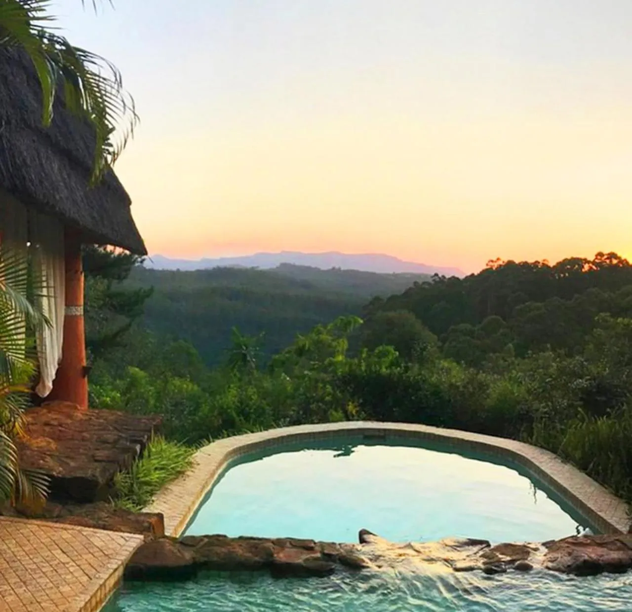 Swimming pool in Timamoon Lodge