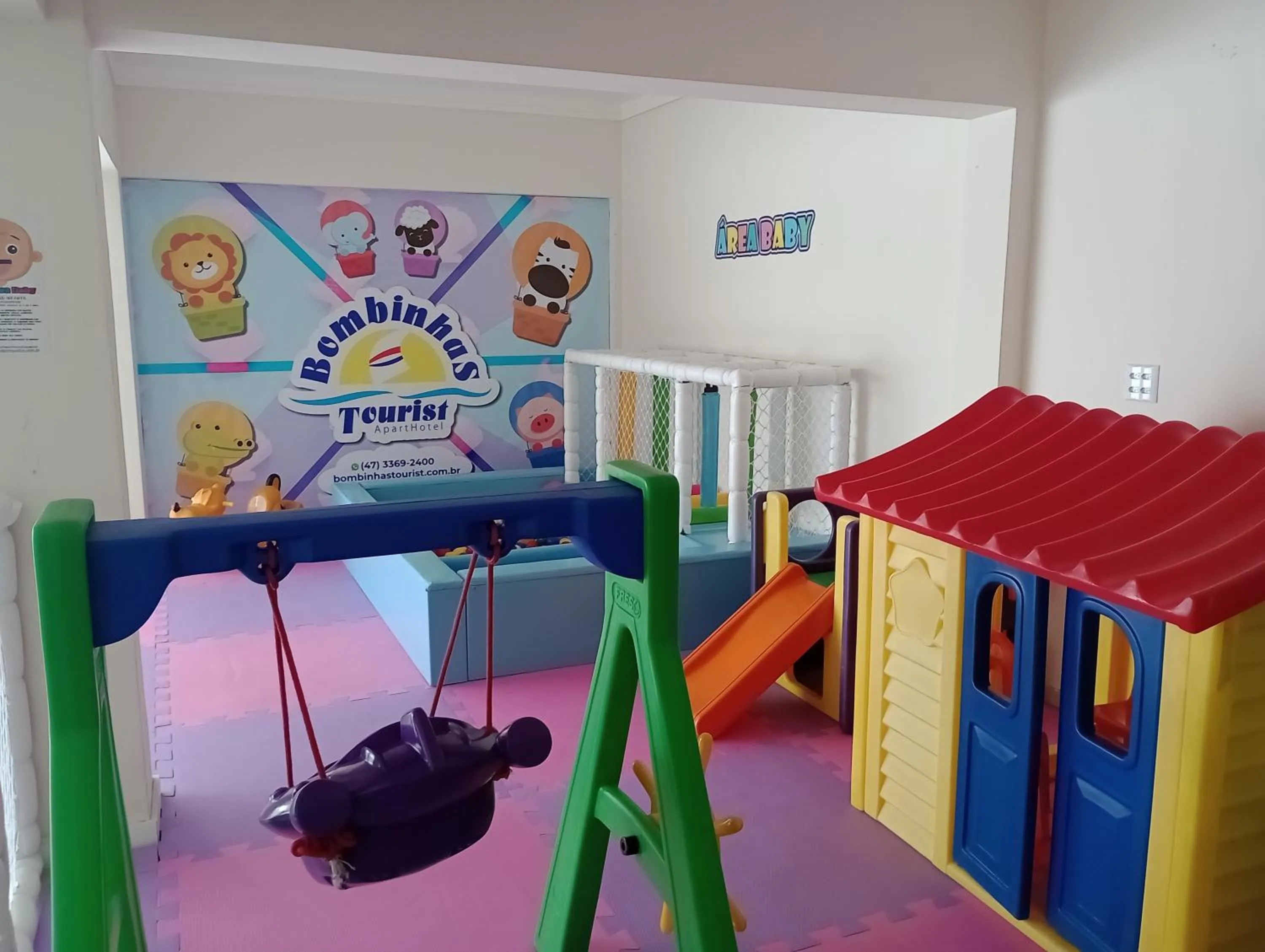 Property building in Bombinhas Tourist Apart