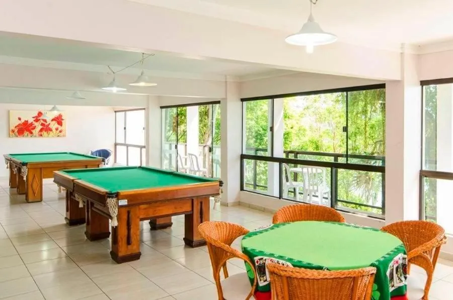 Billiard in Bombinhas Tourist Apart