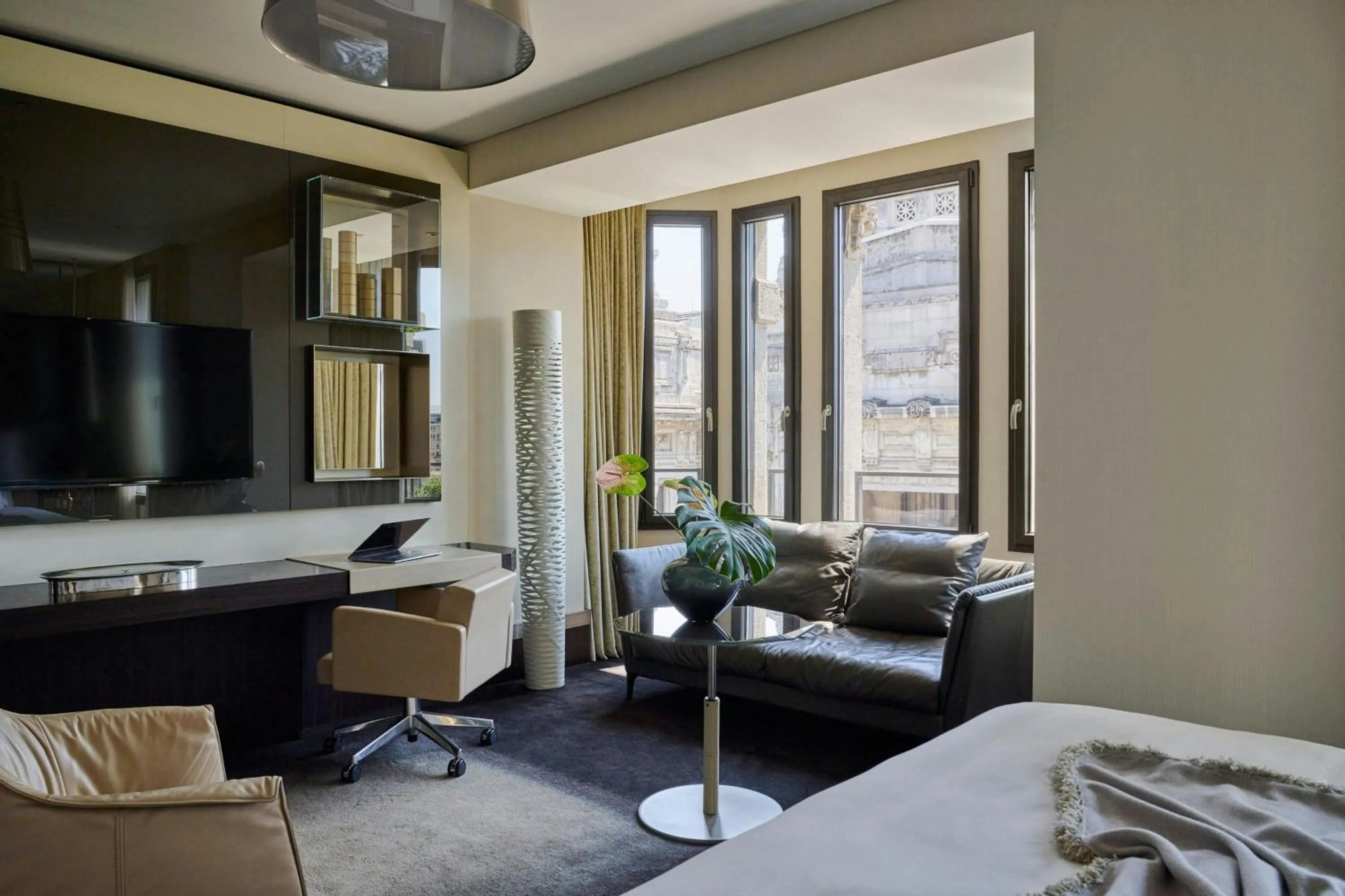 Photo of the whole room in Excelsior Hotel Gallia, a Luxury Collection Hotel, Milan