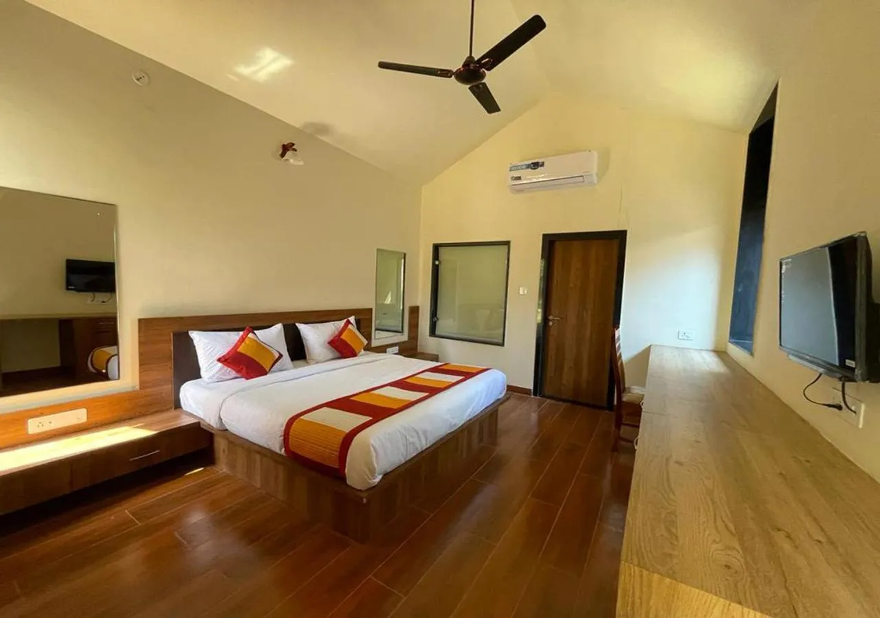 Bed in Las Cabanas Resort