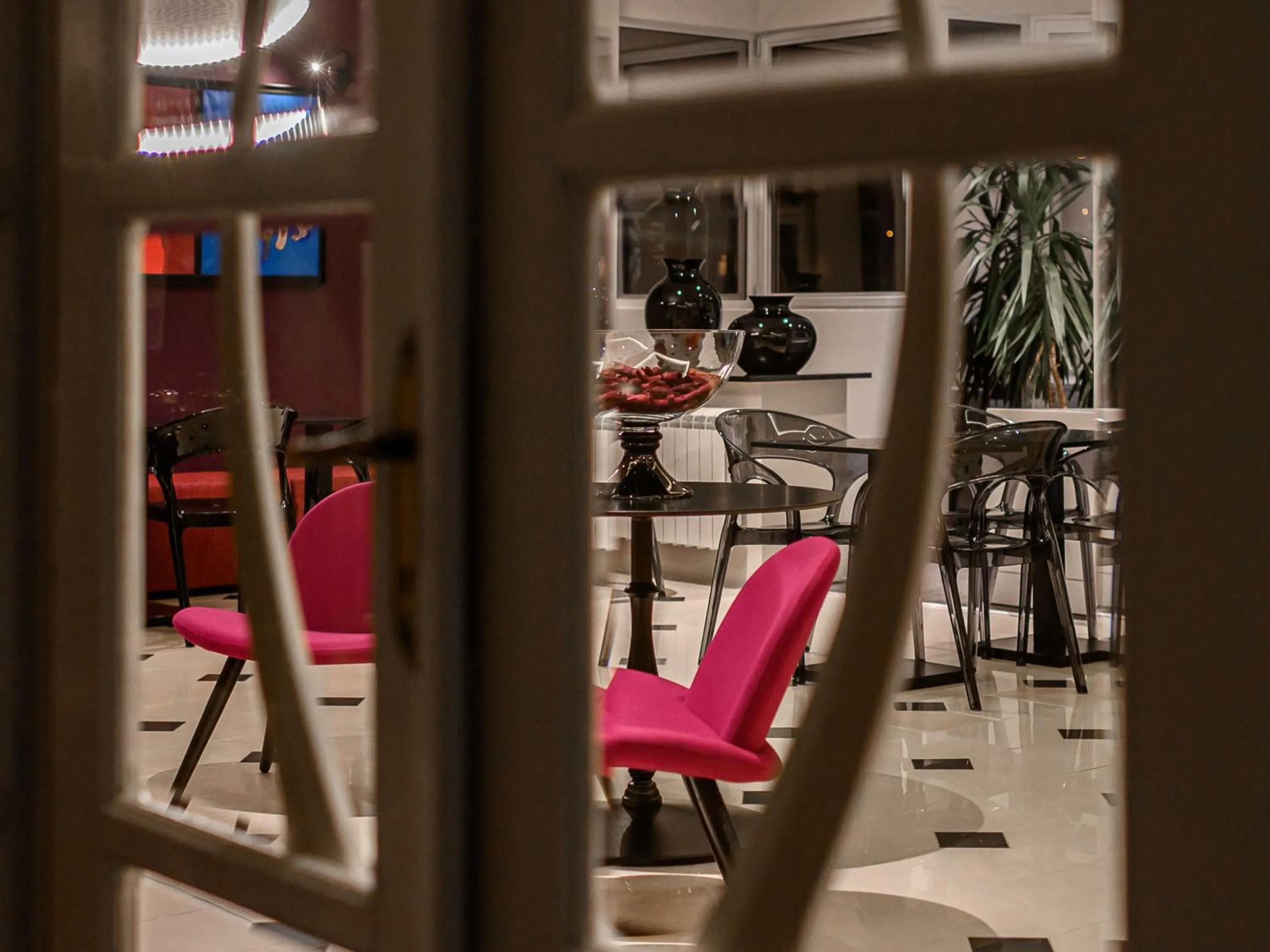 Dining area in ArtLoft Garni Hotel