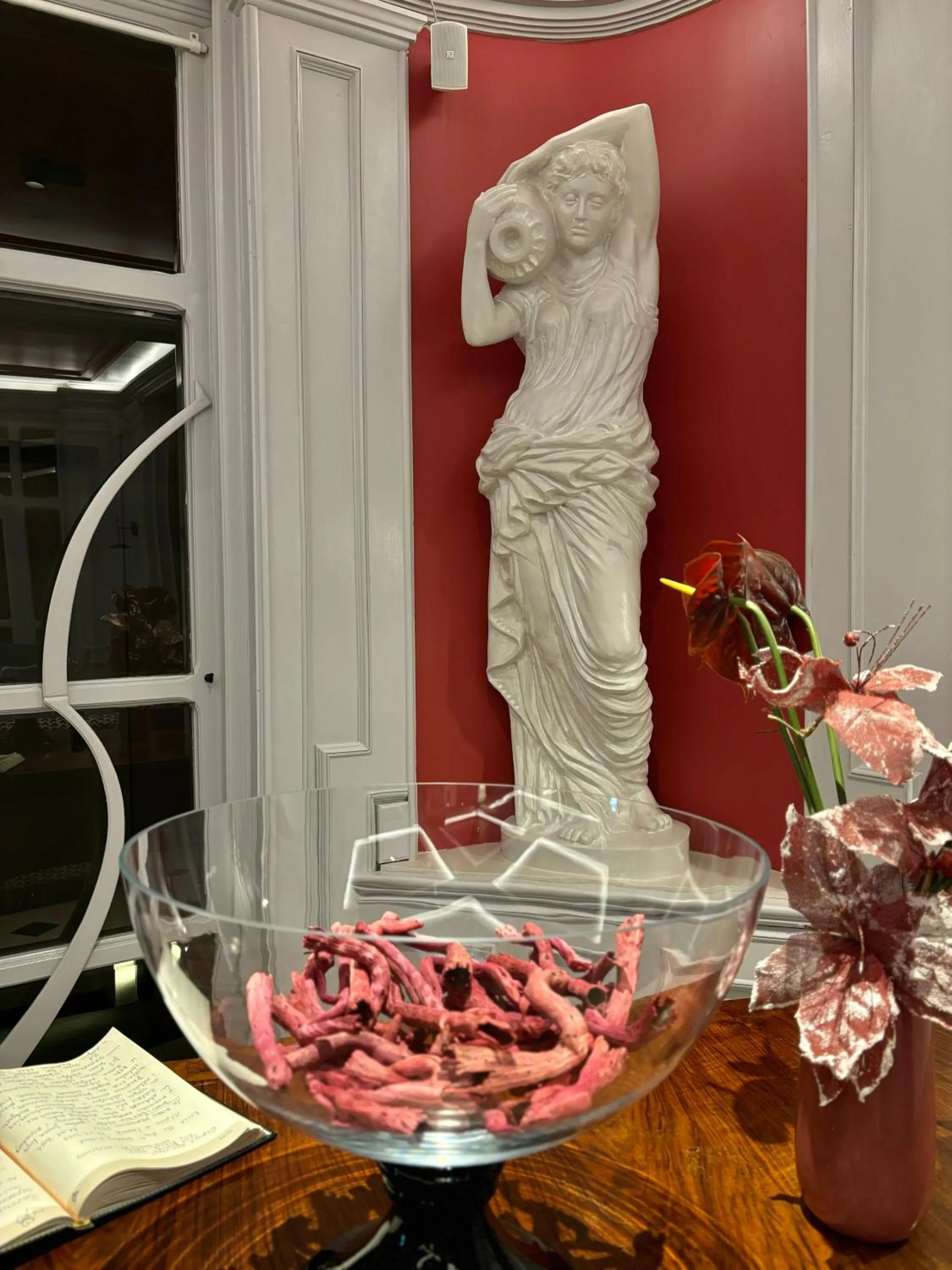 Lounge or bar in ArtLoft Garni Hotel