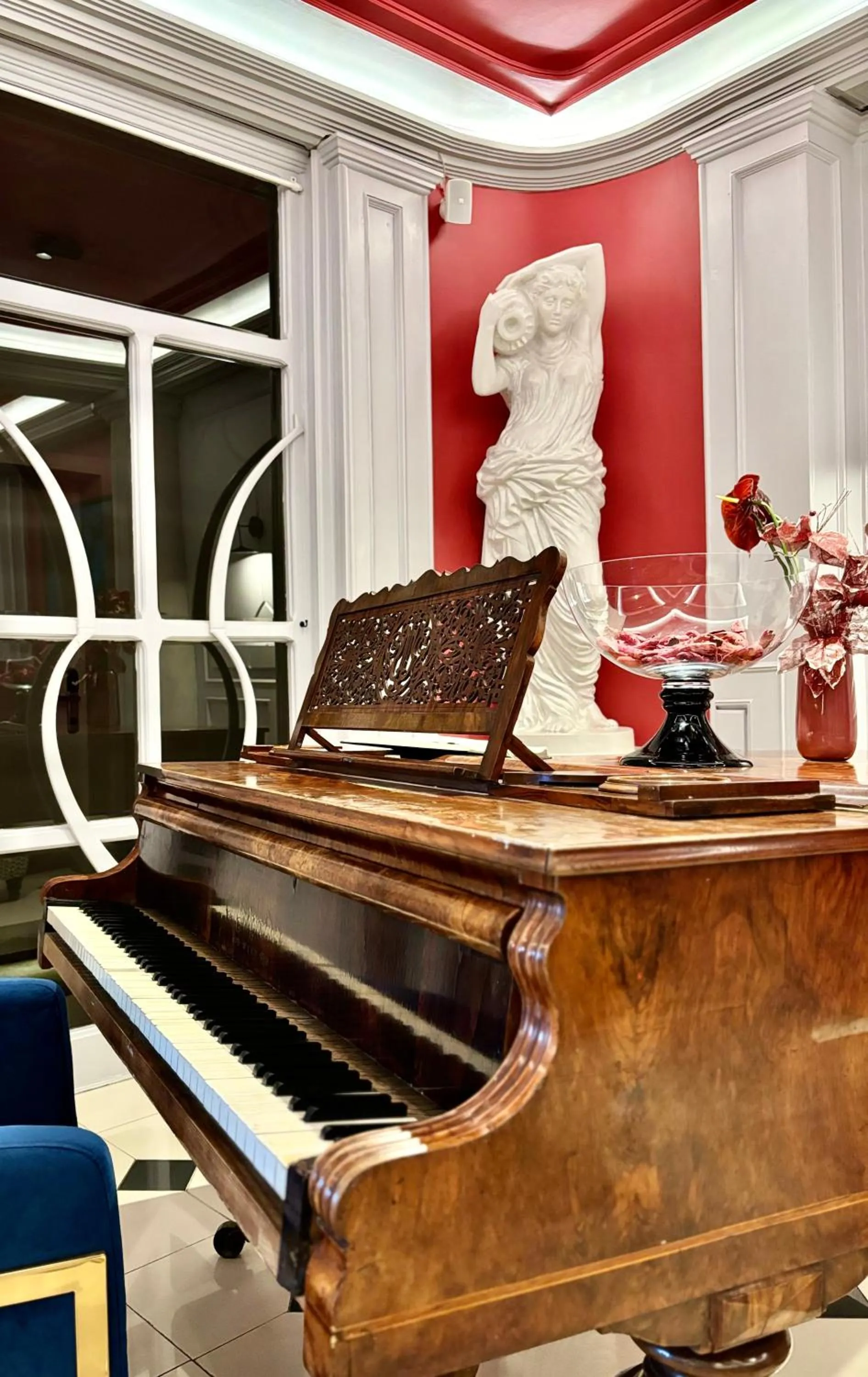 Seating area in ArtLoft Garni Hotel
