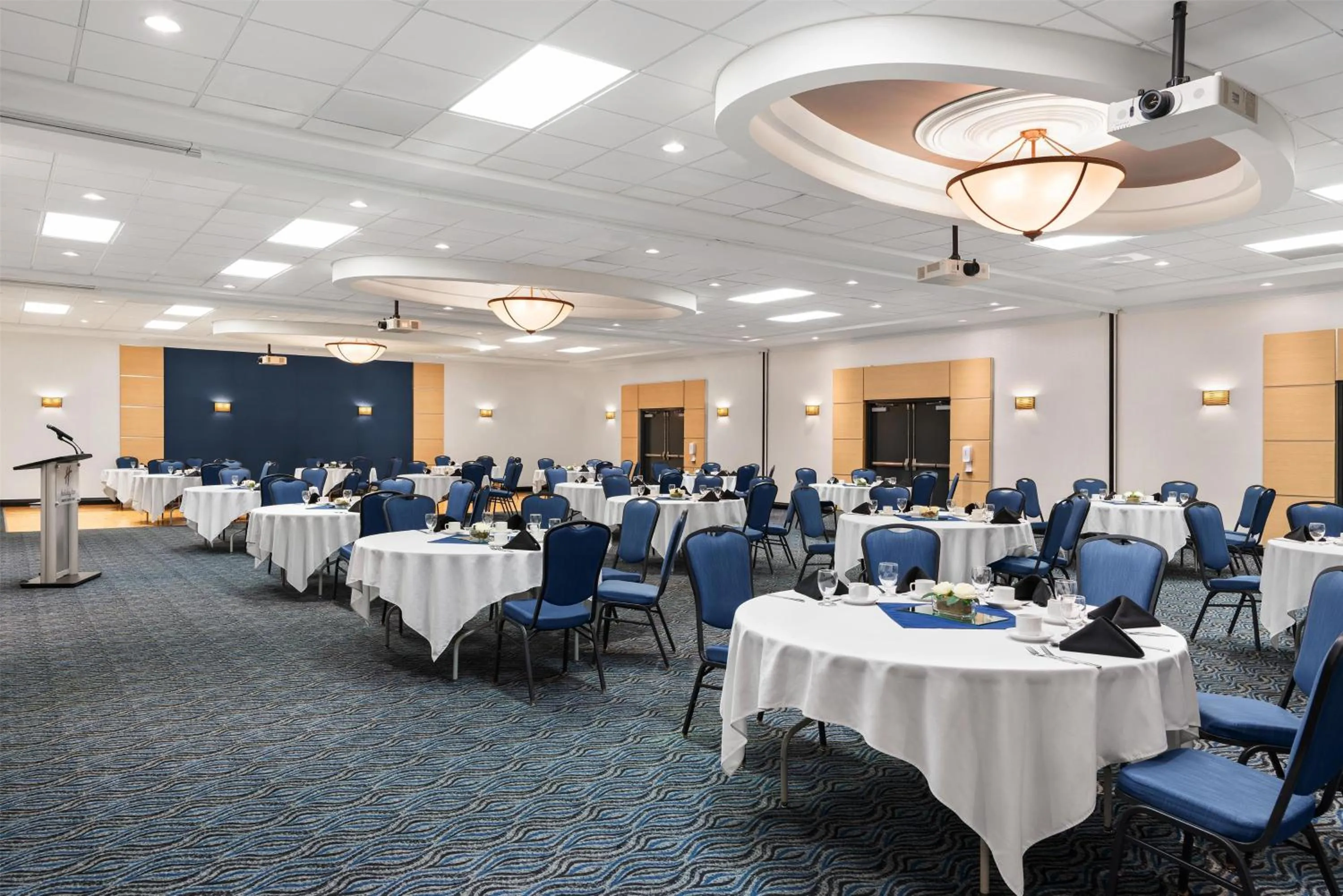 Banquet/Function facilities in Birchwood Inn, BW Premier Collection