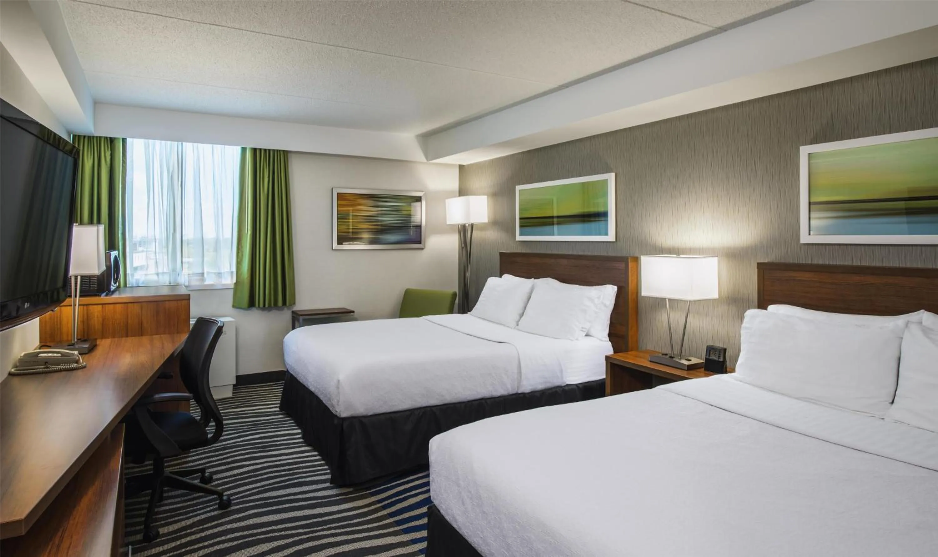 Bedroom, Bed in Birchwood Inn, BW Premier Collection