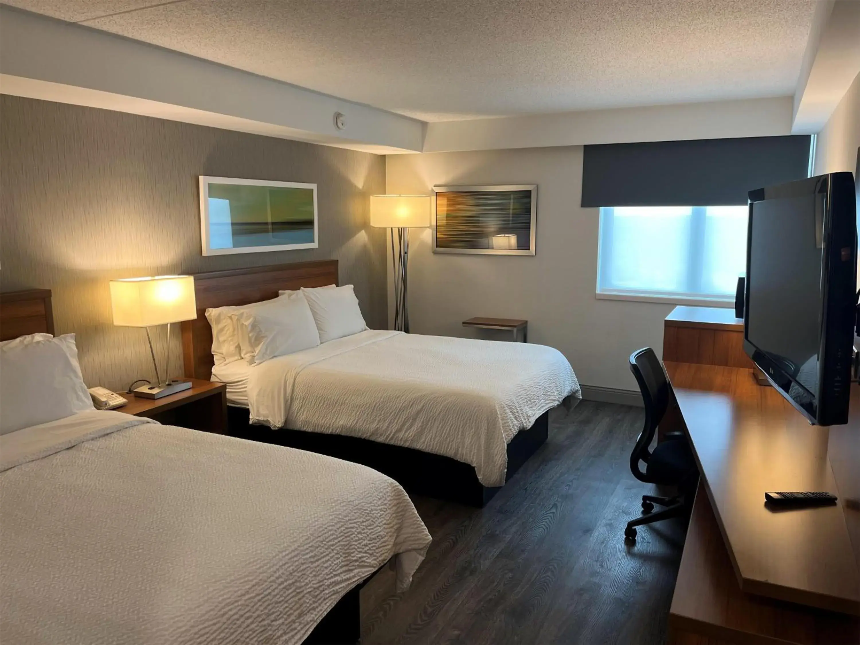 Bedroom, Bed in Birchwood Inn, BW Premier Collection Bedroom, Bed in Birchwood Inn, BW Premier Collection