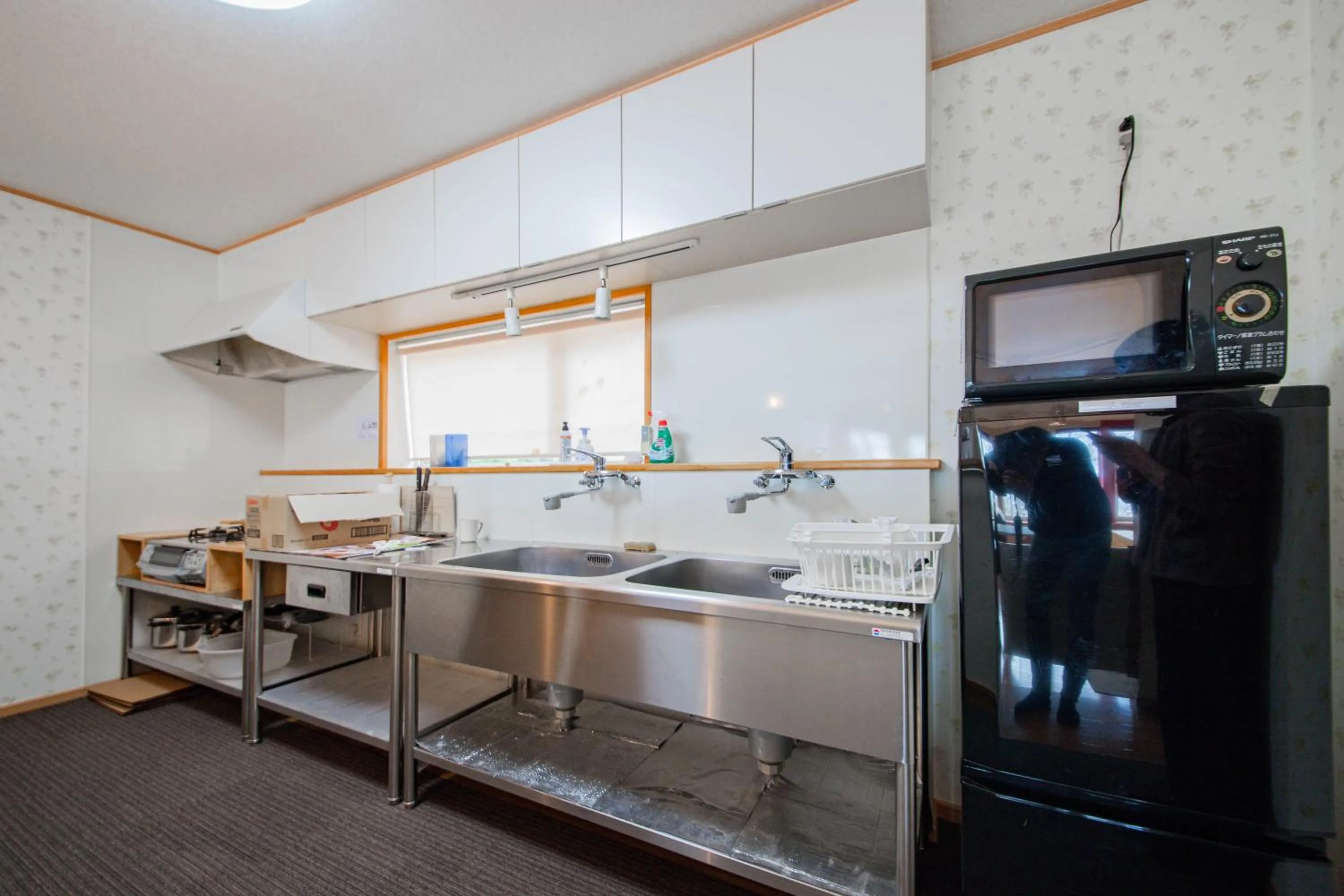 microwave in THE FAM