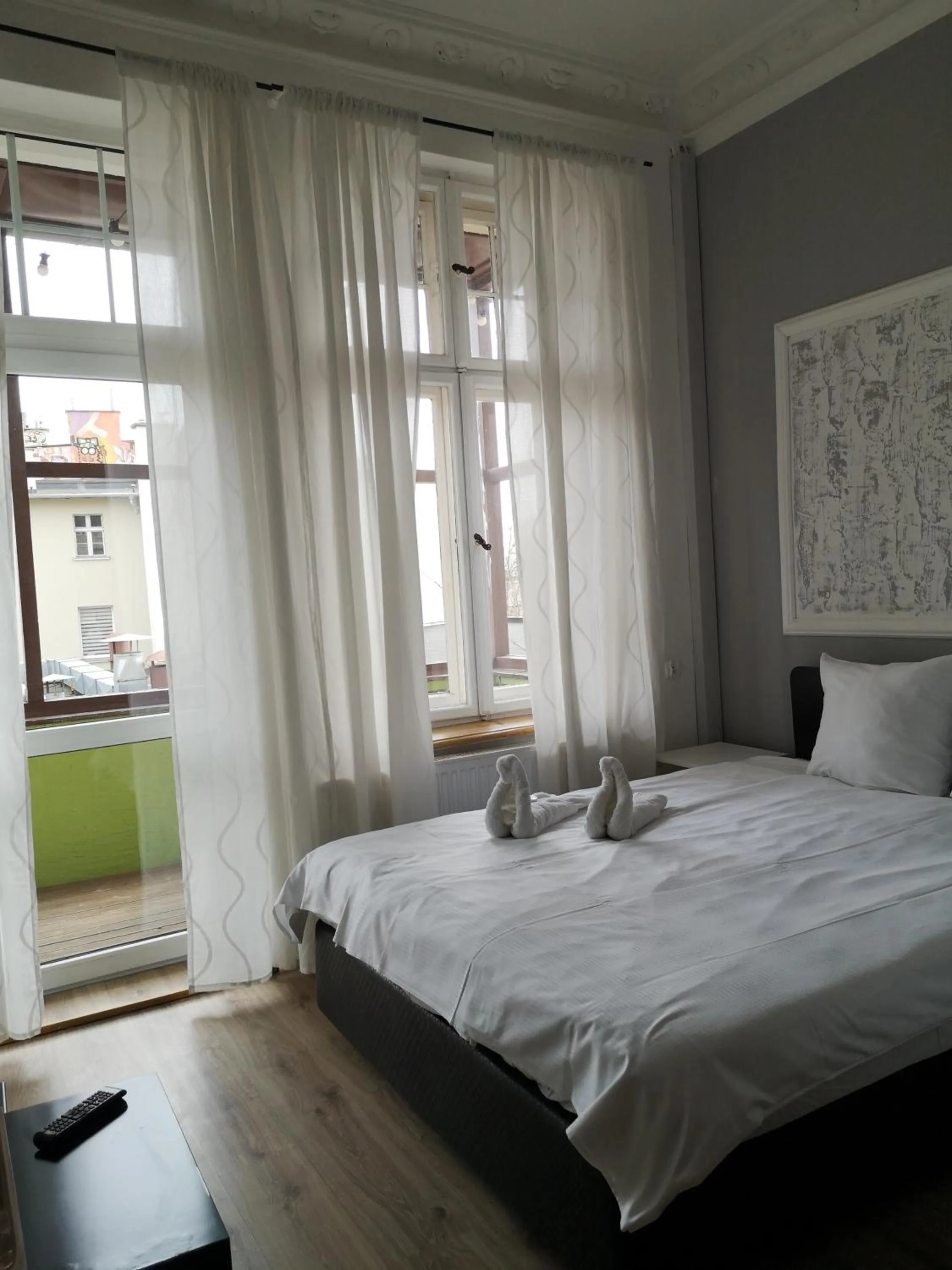 Bed in Central Sopot