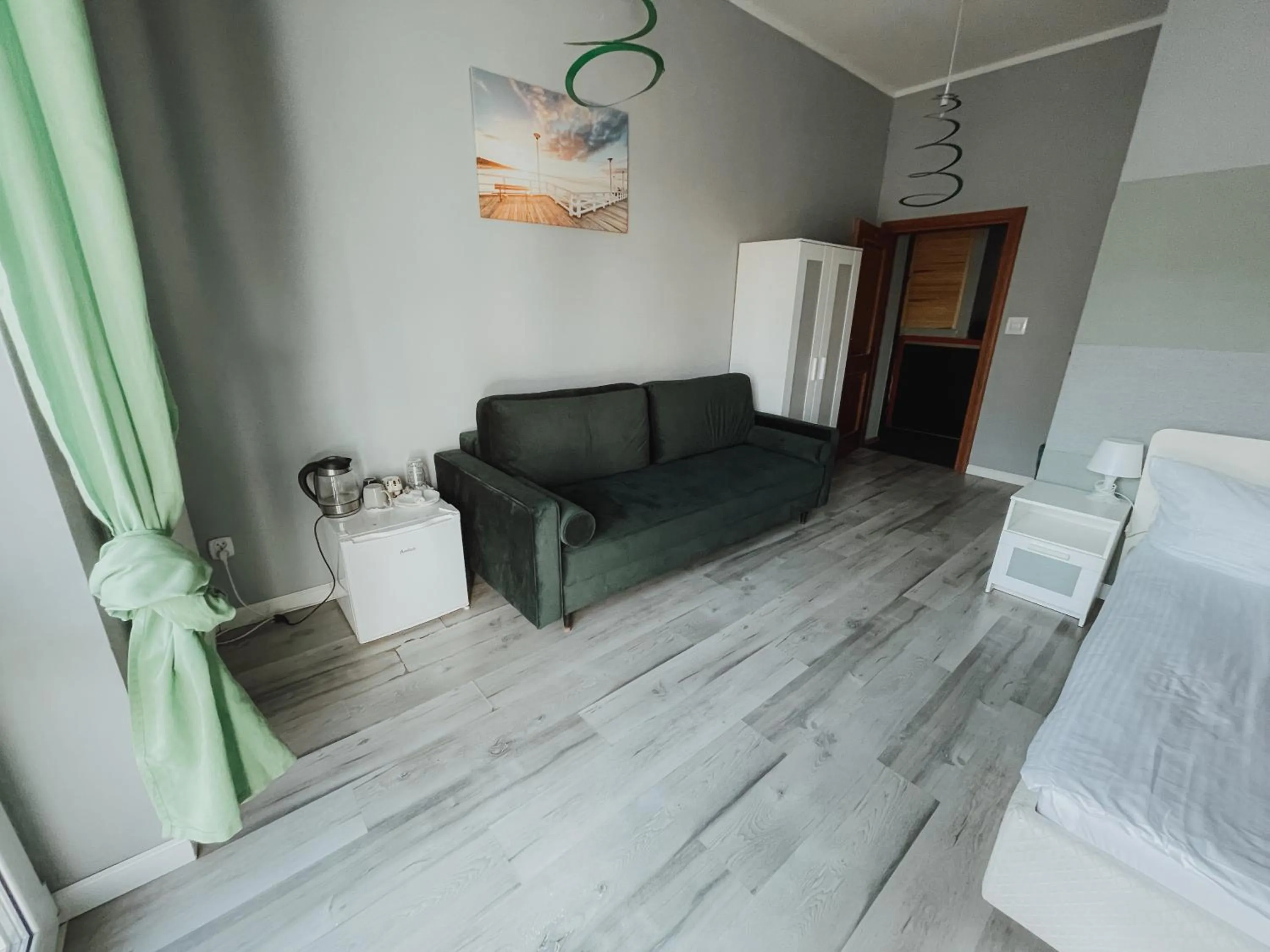 Bed in Central Sopot