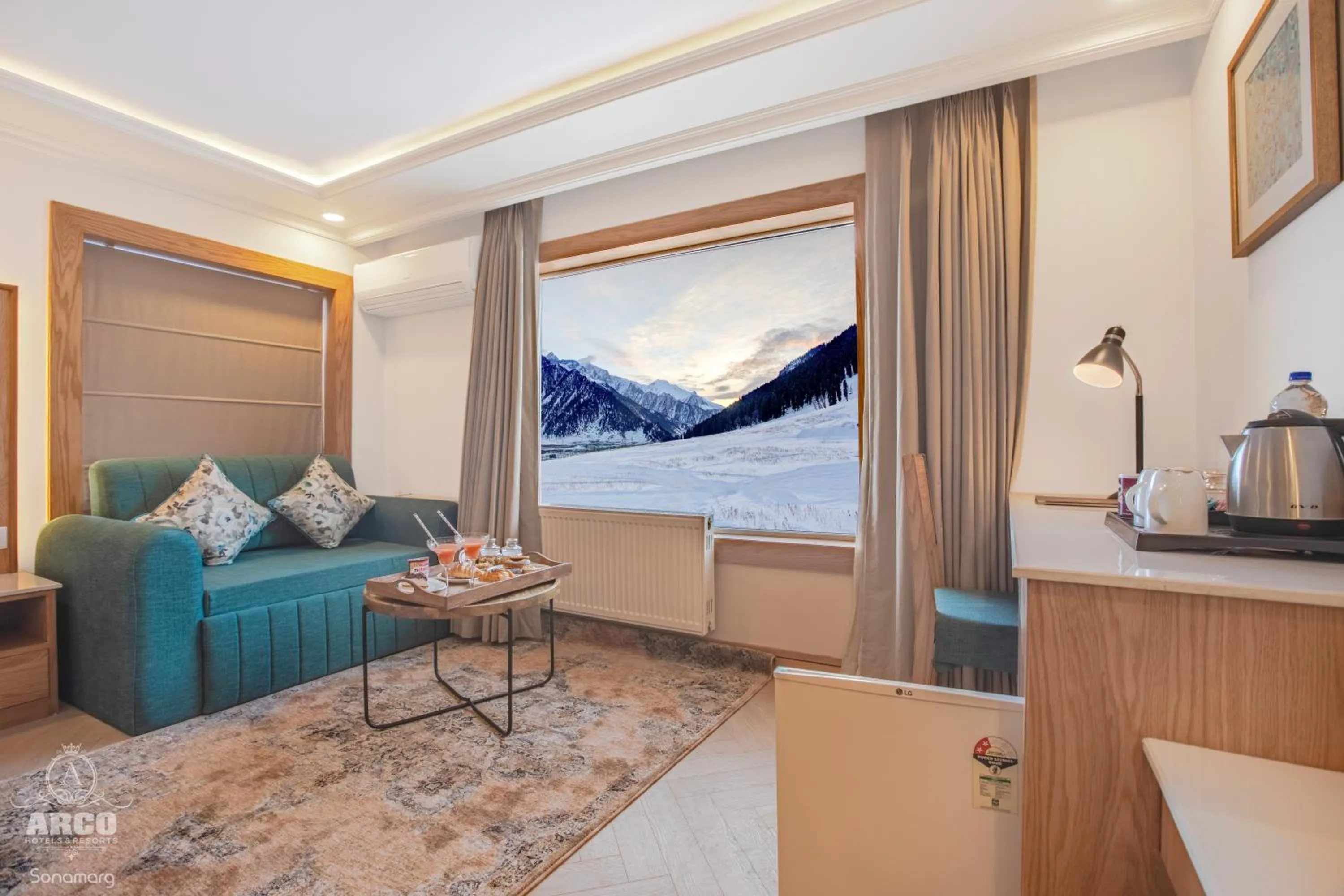 Bedroom in Arco Hotels & Resorts sonamarg
