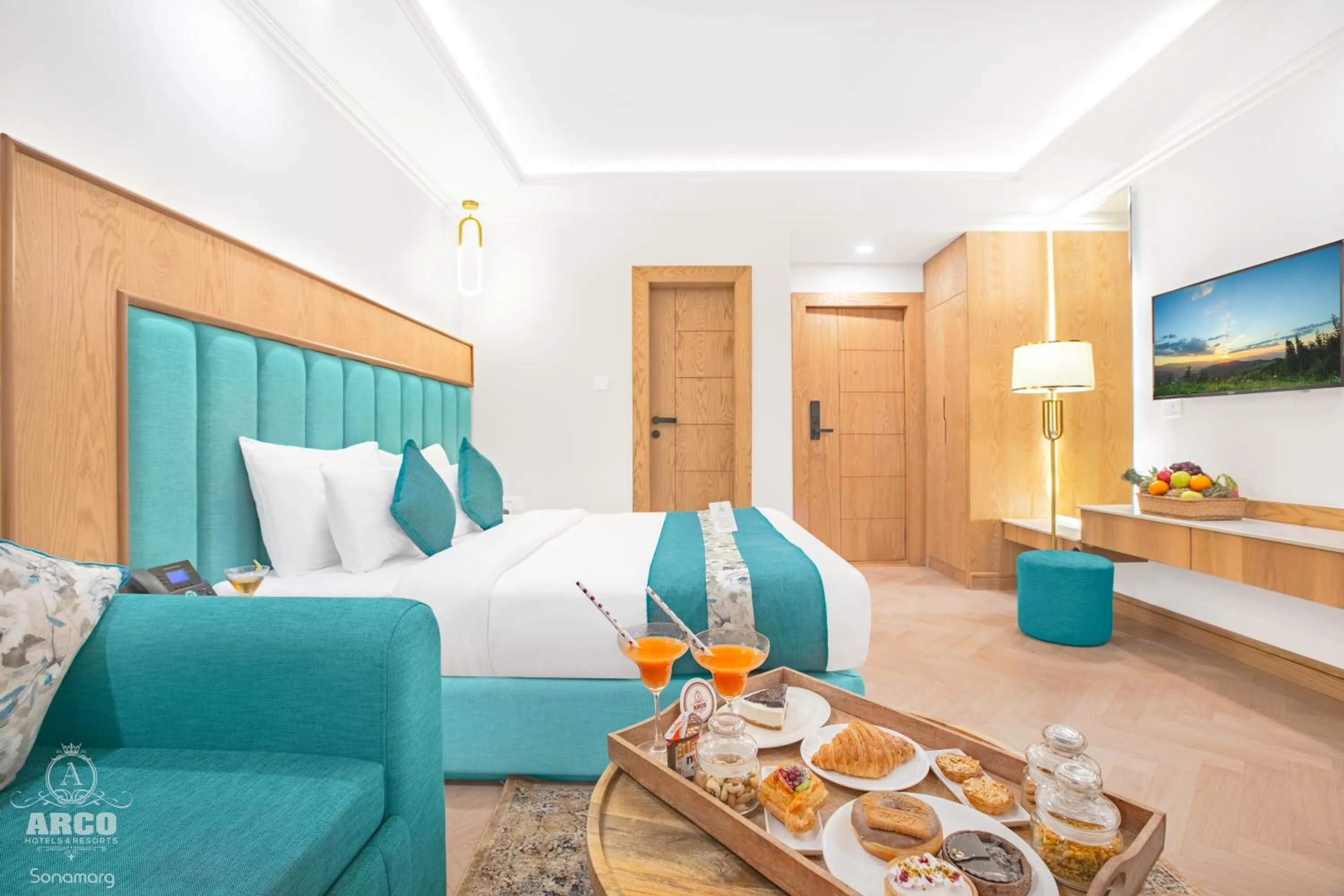 Bedroom in Arco Hotels & Resorts sonamarg