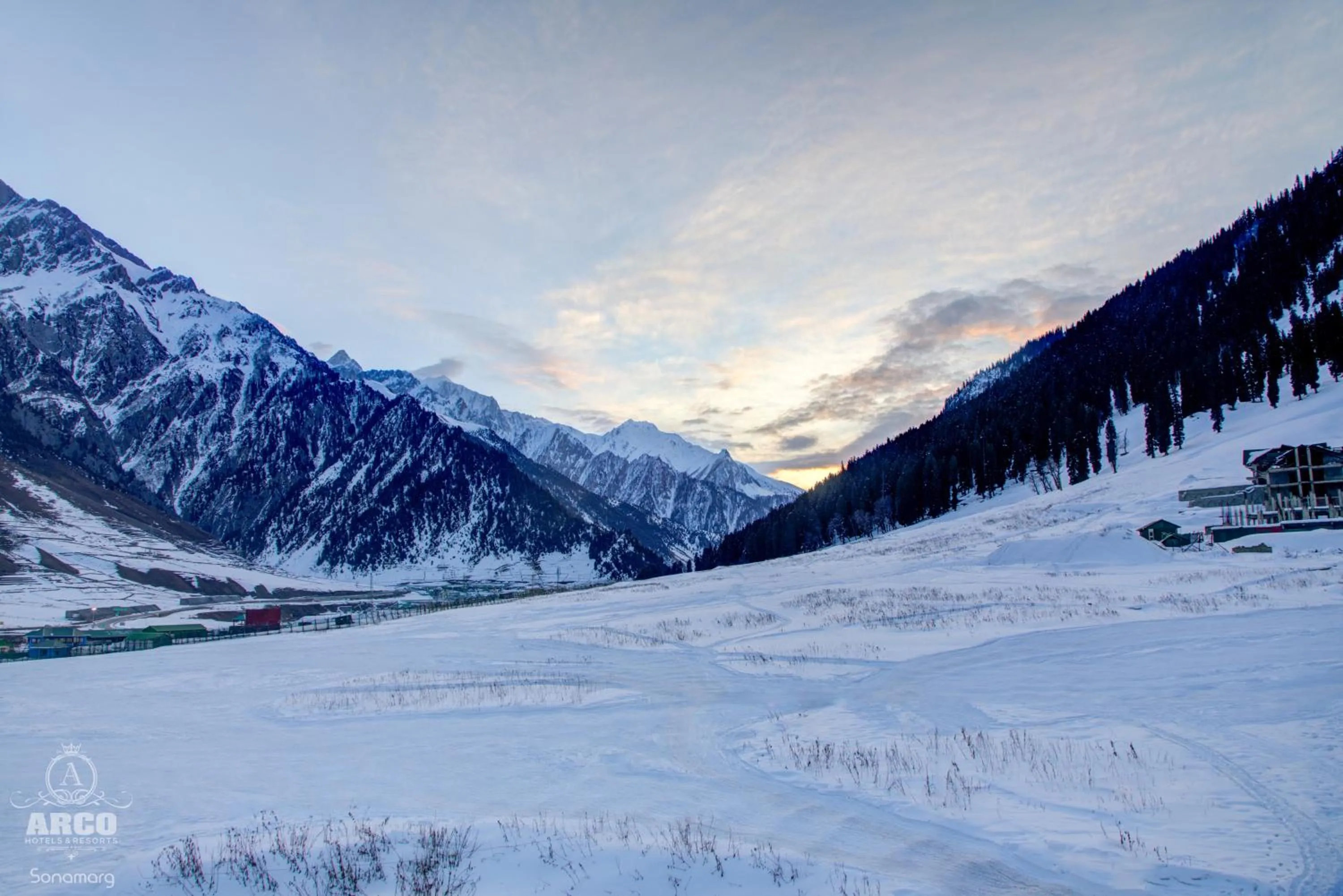 Facade/entrance in Arco Hotels & Resorts sonamarg