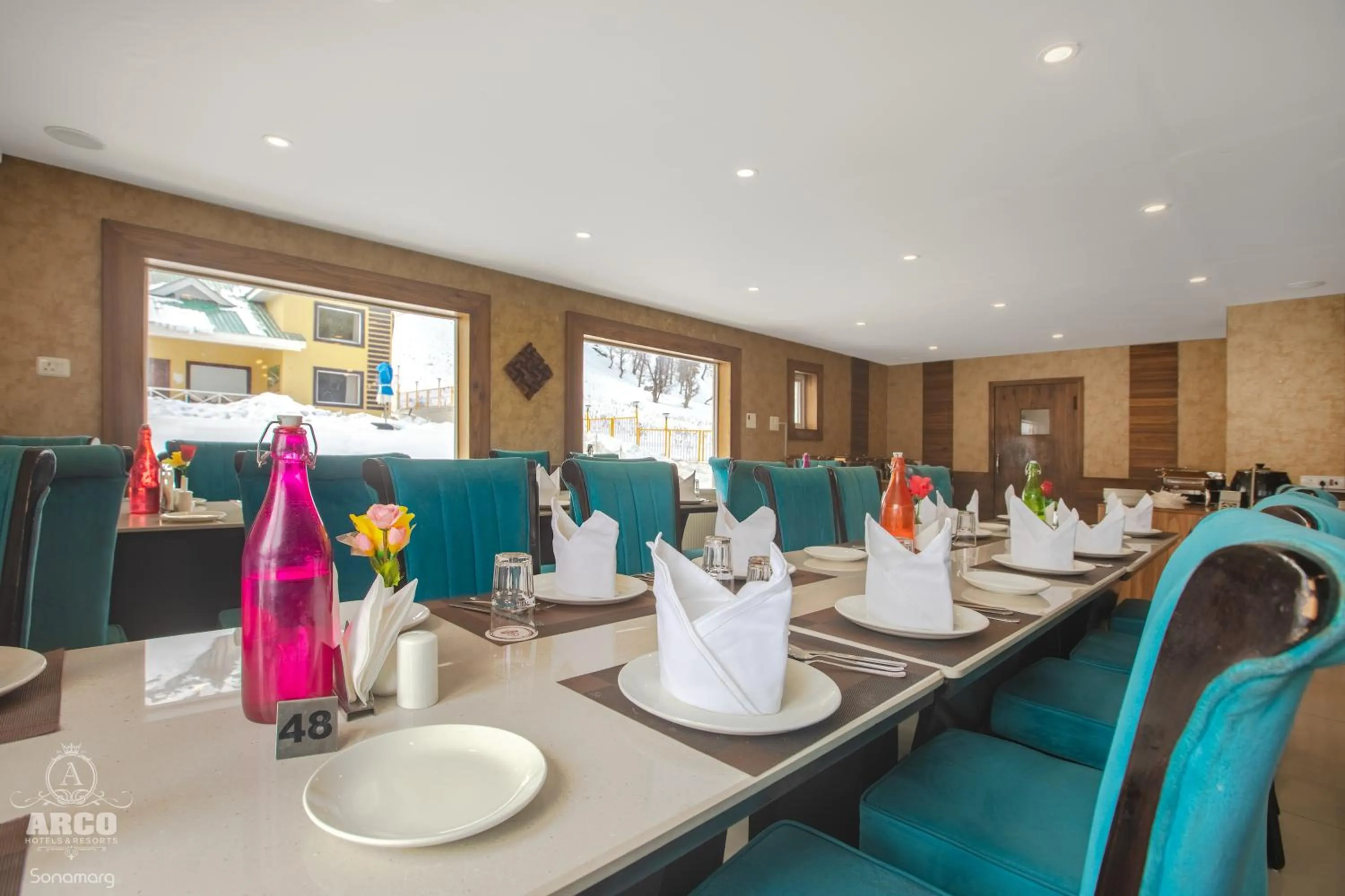 Restaurant/places to eat in Arco Hotels & Resorts sonamarg