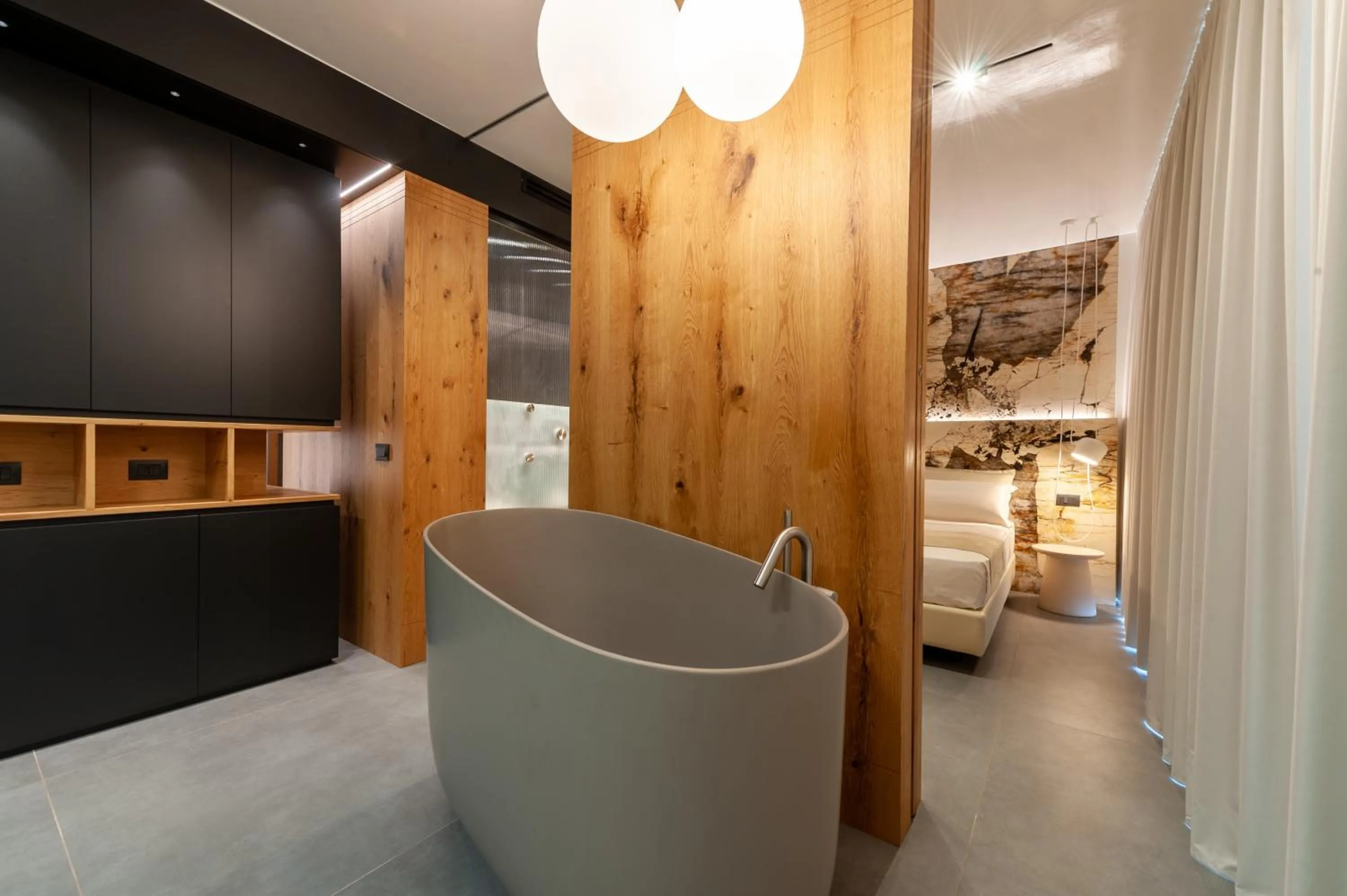 Bathroom in Donnarumma Hotel