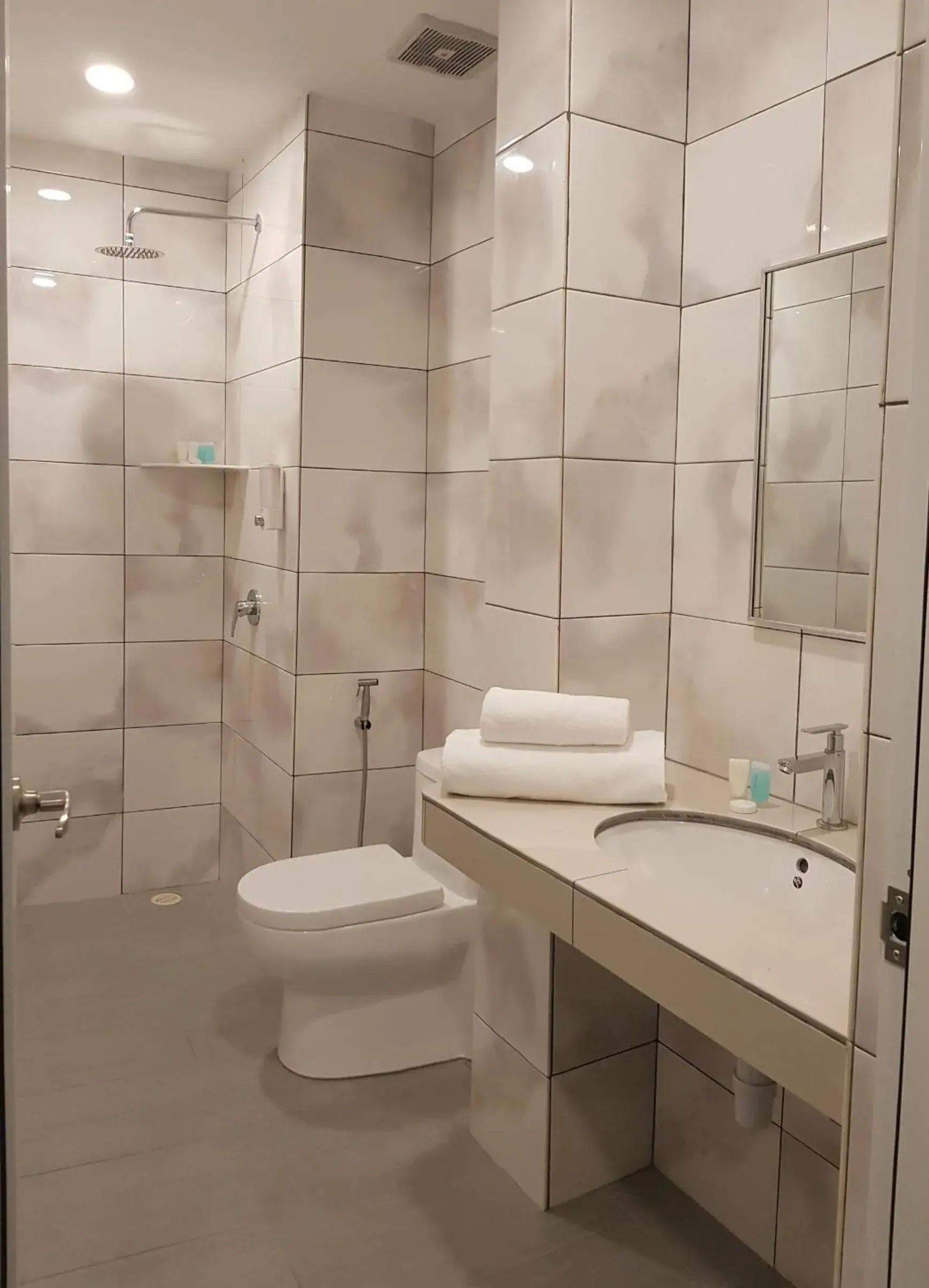 Shower, Bathroom in HOTEL ORKID PORT KLANG