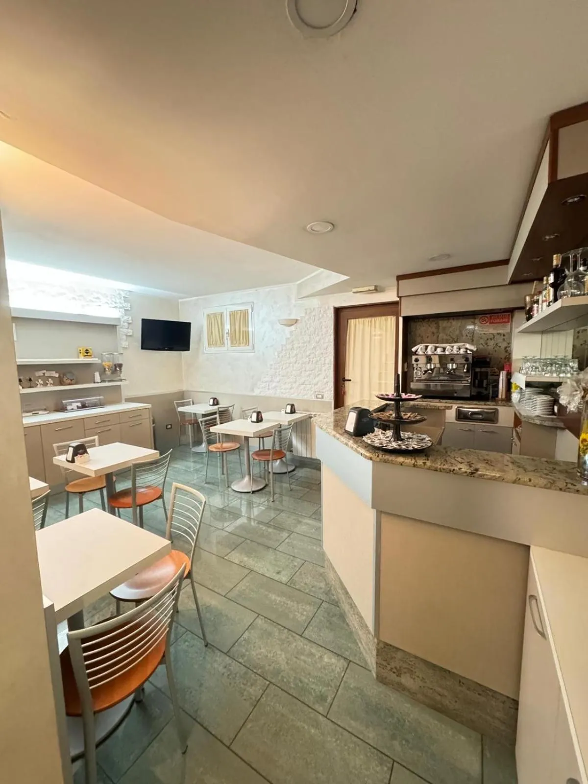 Breakfast in Hotel Le Querce