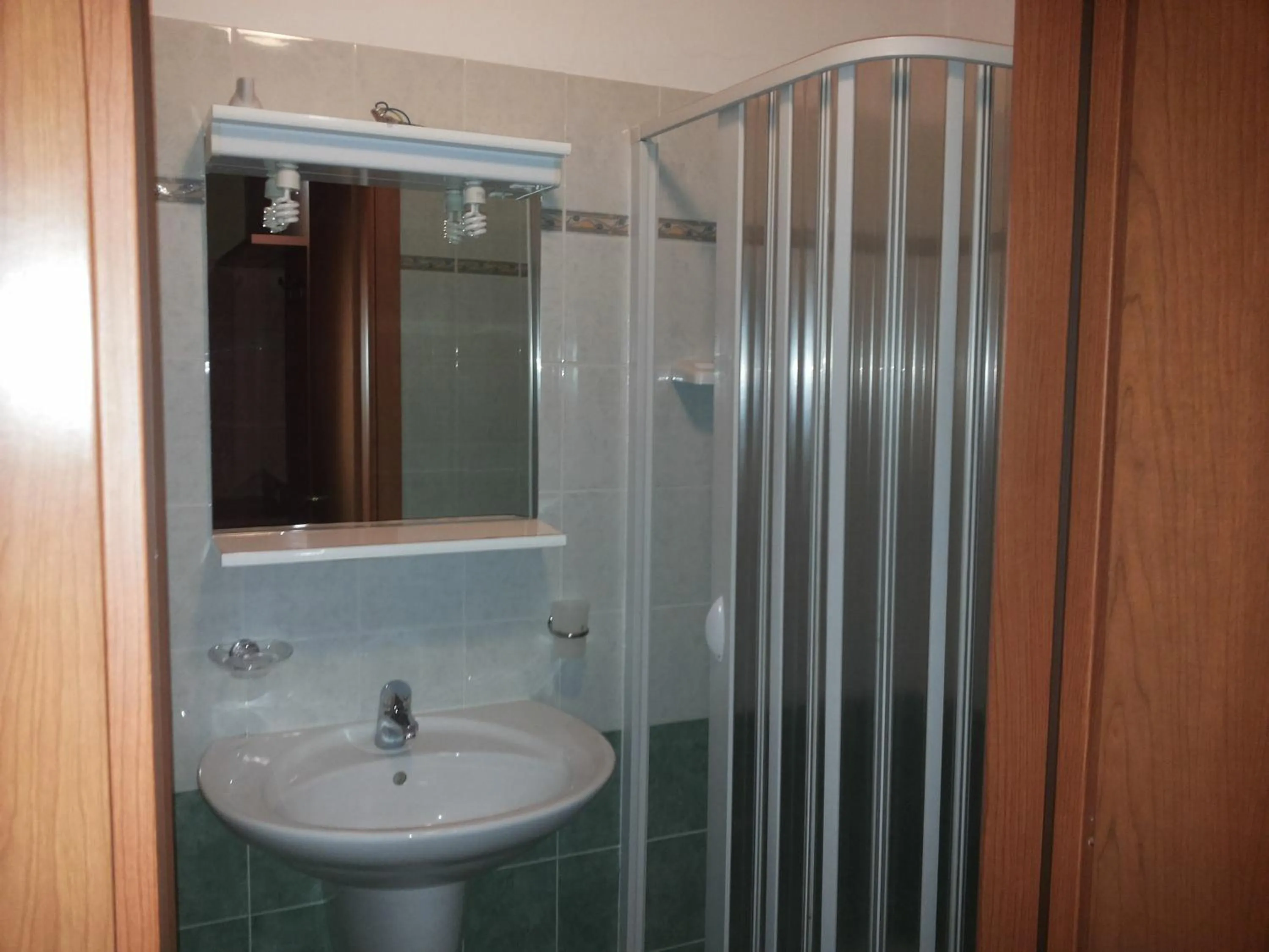 Shower in Hotel Le Querce
