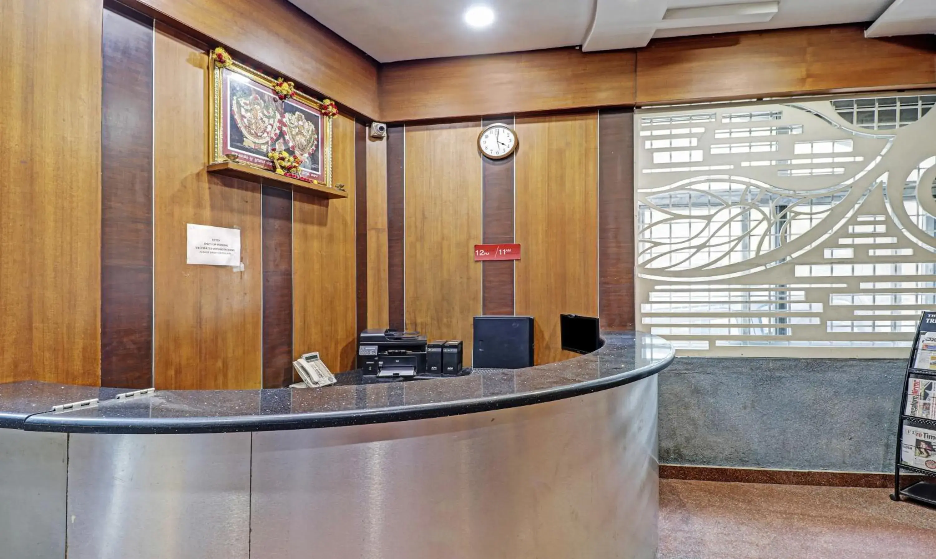 Lobby or reception in Treebo Trinitywood Lobby or reception in Treebo Trinitywood