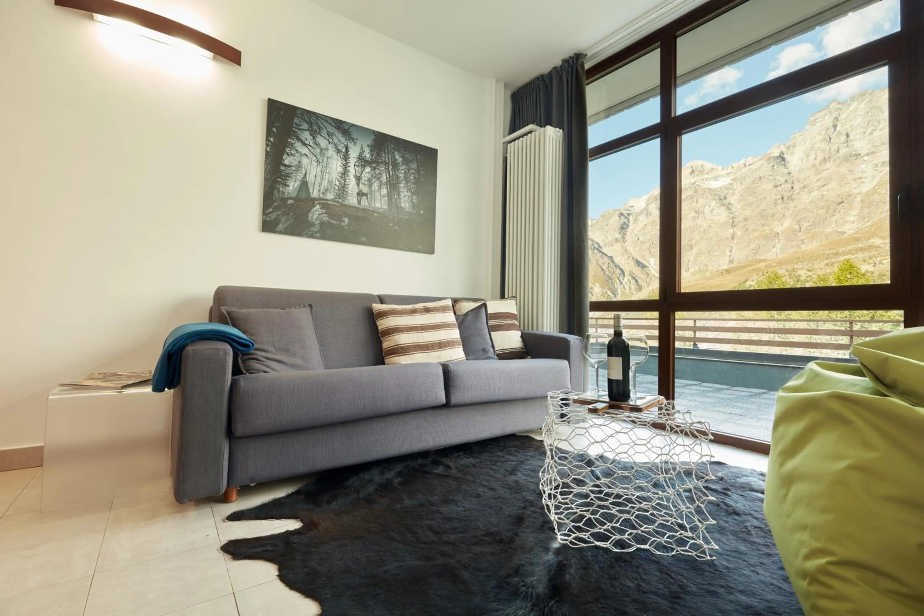 Photo of the whole room in BASE CAMP alpine apartments