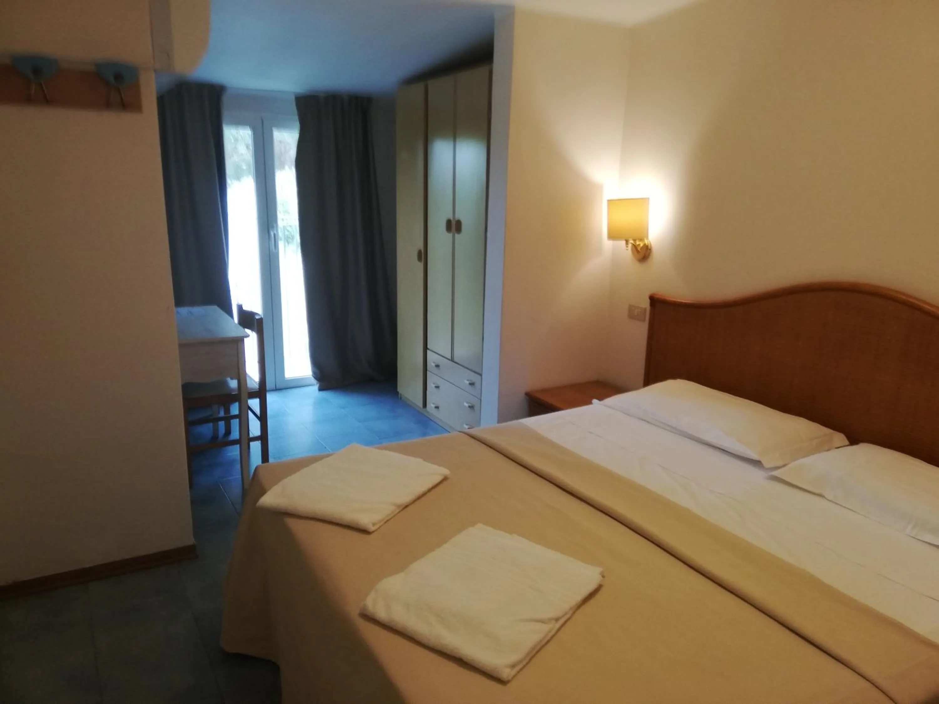 Bedroom, Bed in Hotel Falco