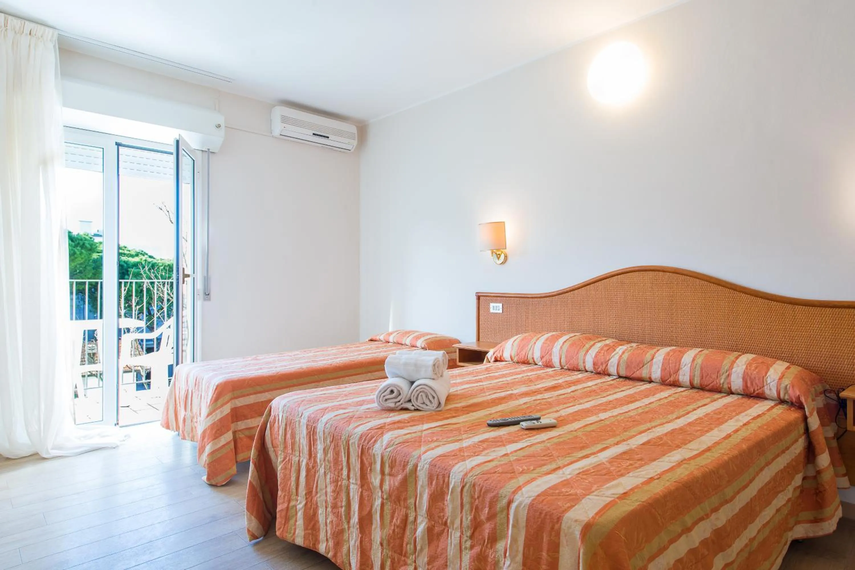 Bedroom, Bed in Hotel Falco