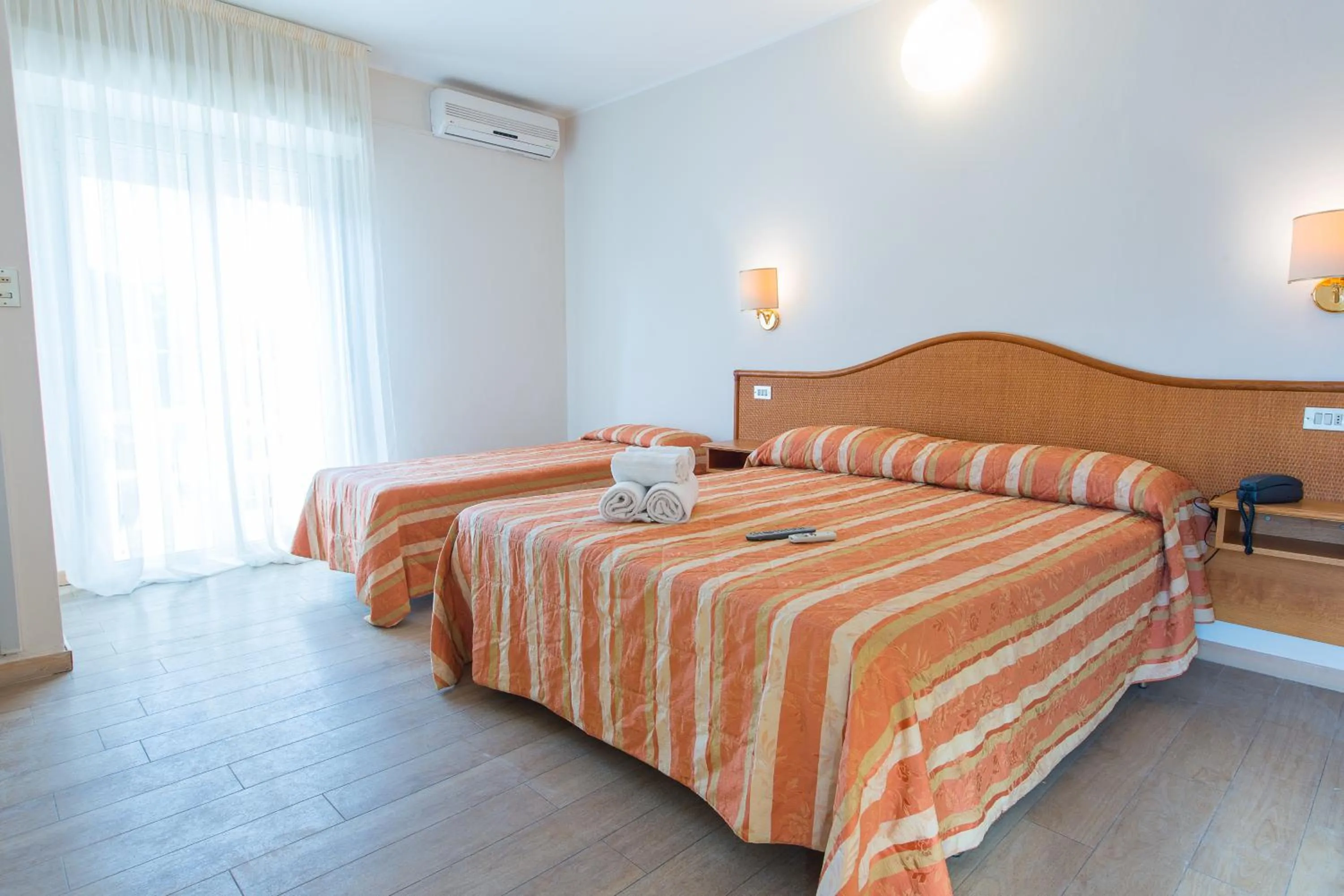 Bedroom, Bed in Hotel Falco