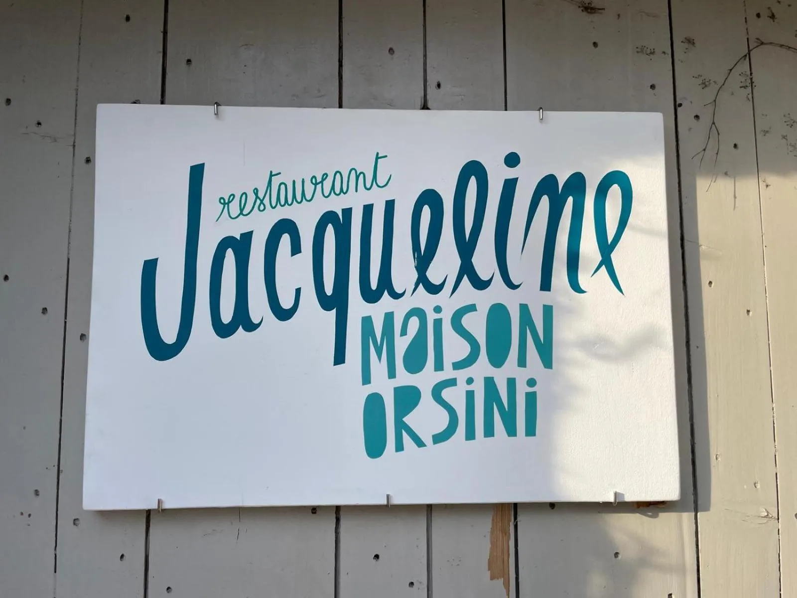 Restaurant/places to eat in Maison Orsini