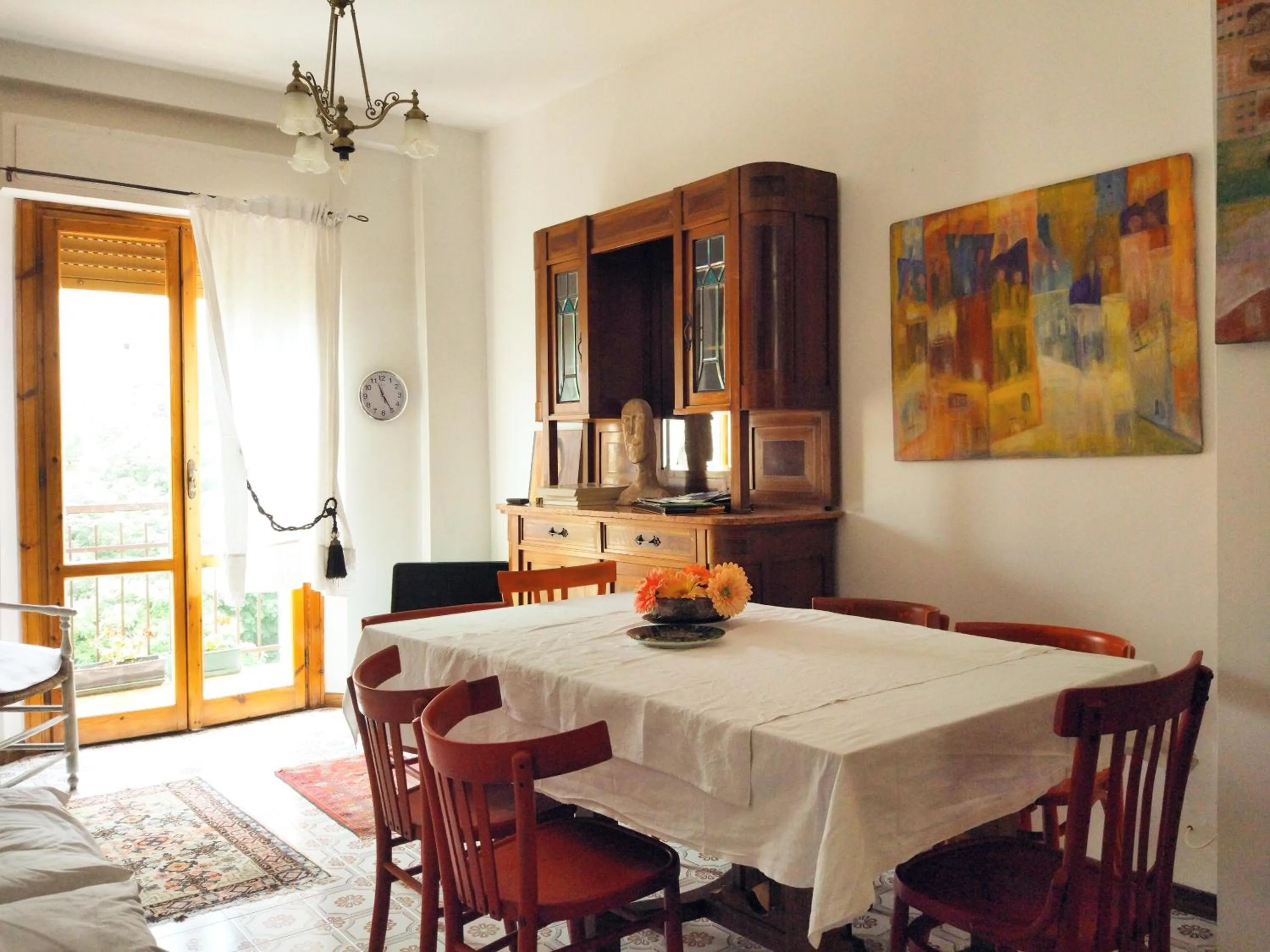 Communal lounge/ TV room in Amariglio