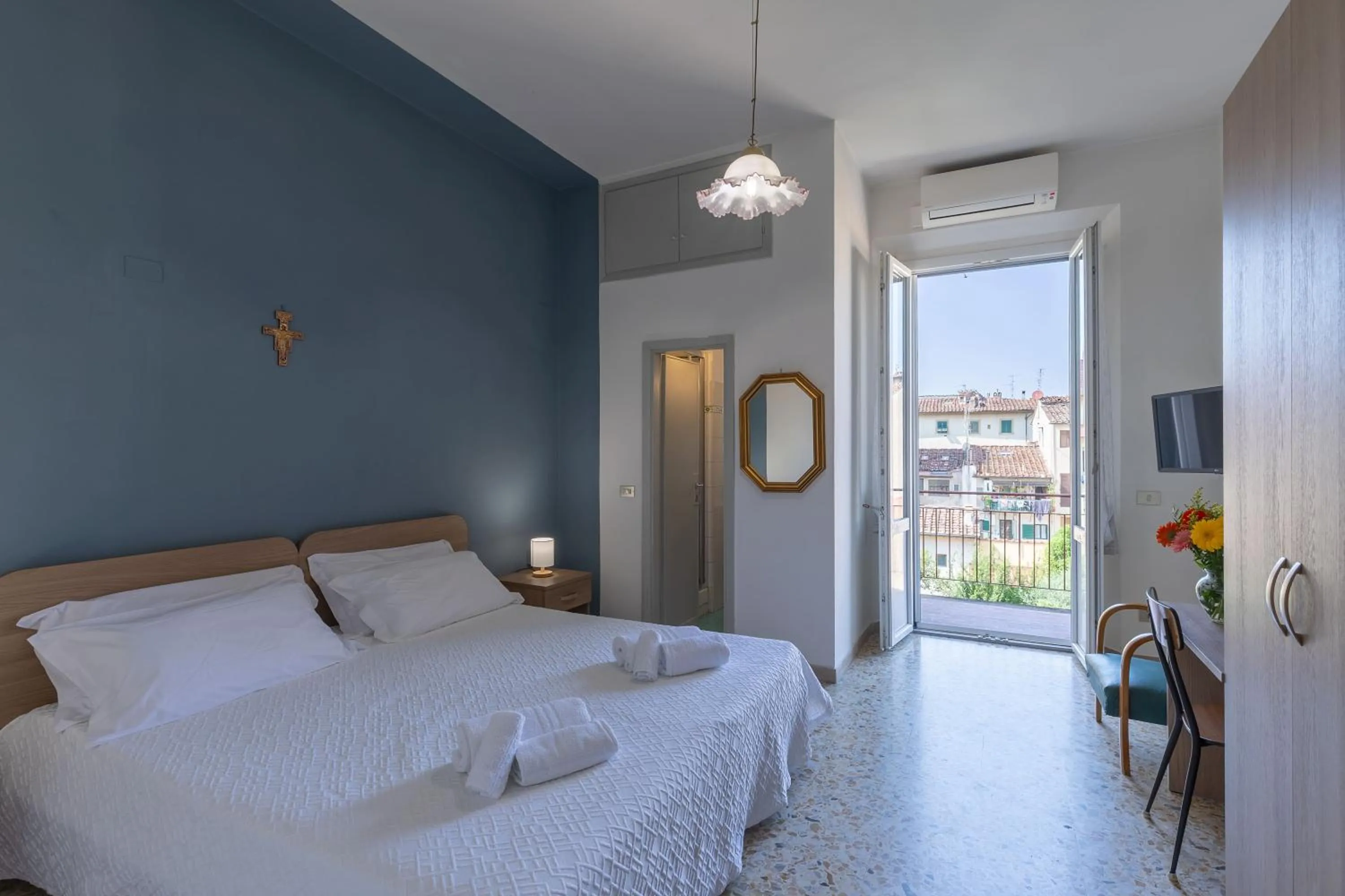 Balcony/Terrace, Bed in Antica Dimora Sant'Anna