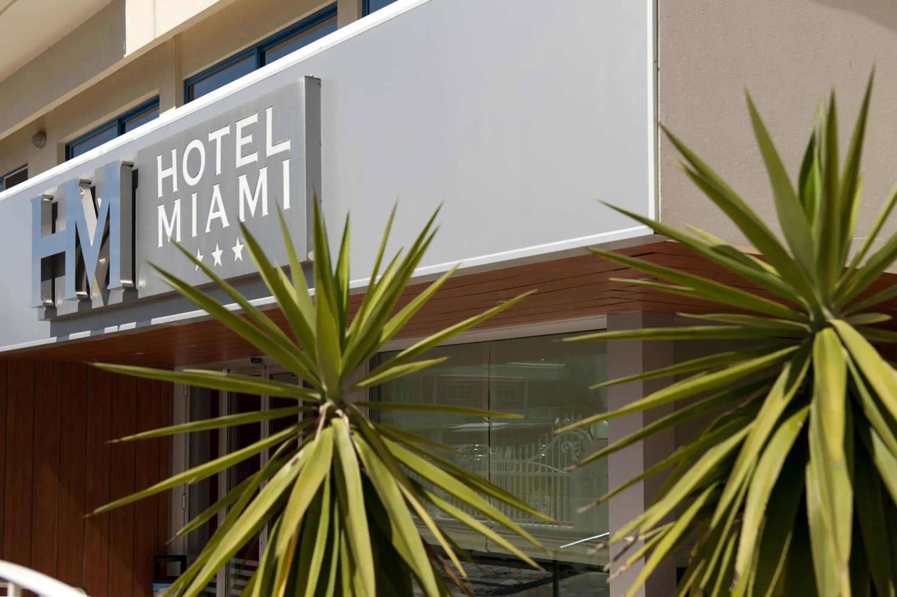 Facade/entrance in Hotel Miami