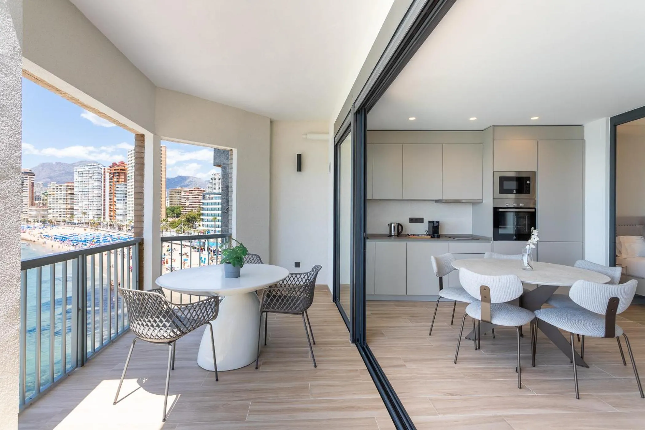 Balcony/Terrace in ARENAL SUITES BENIDORM