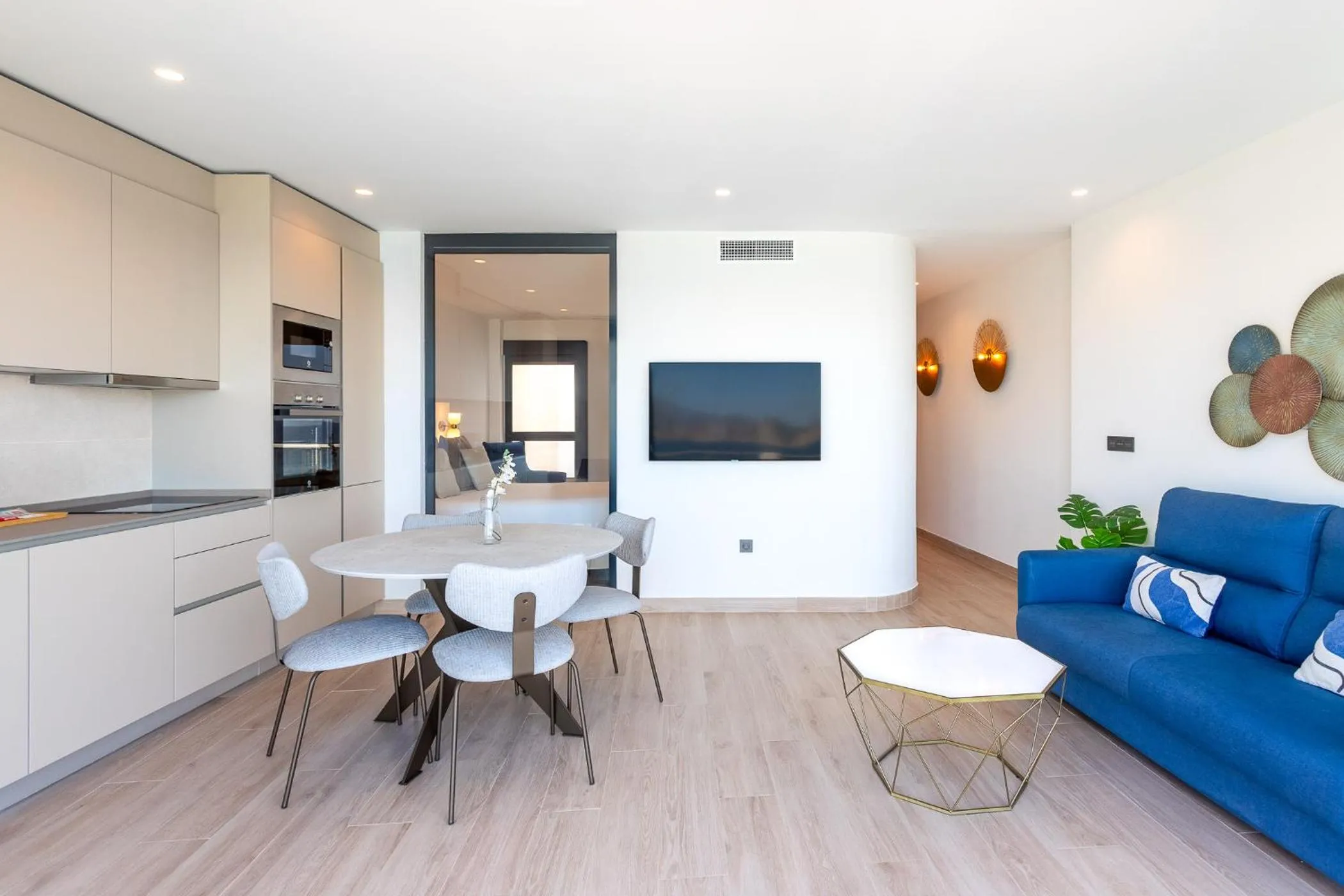 TV and multimedia in ARENAL SUITES BENIDORM