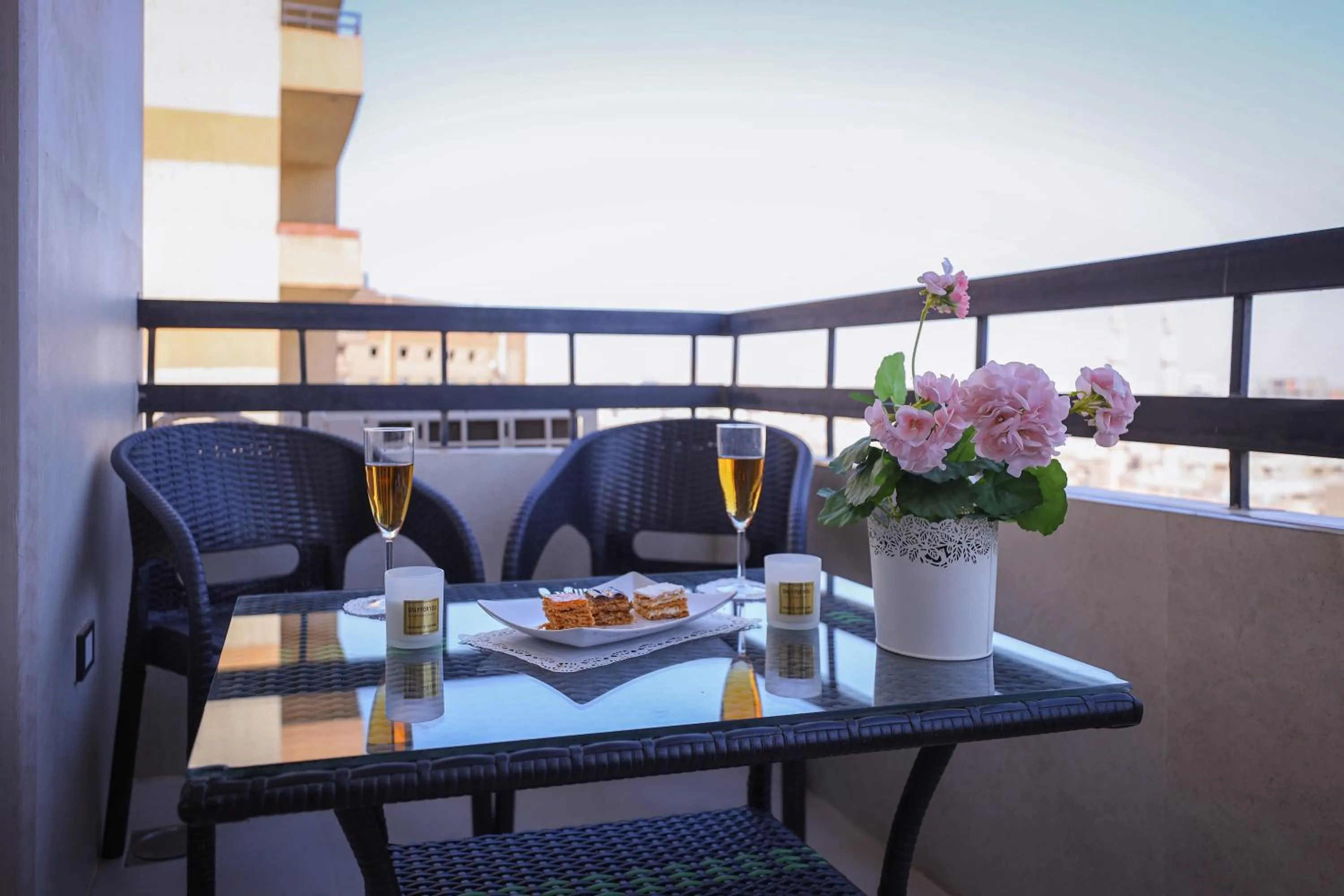 Balcony/Terrace in ArabElite