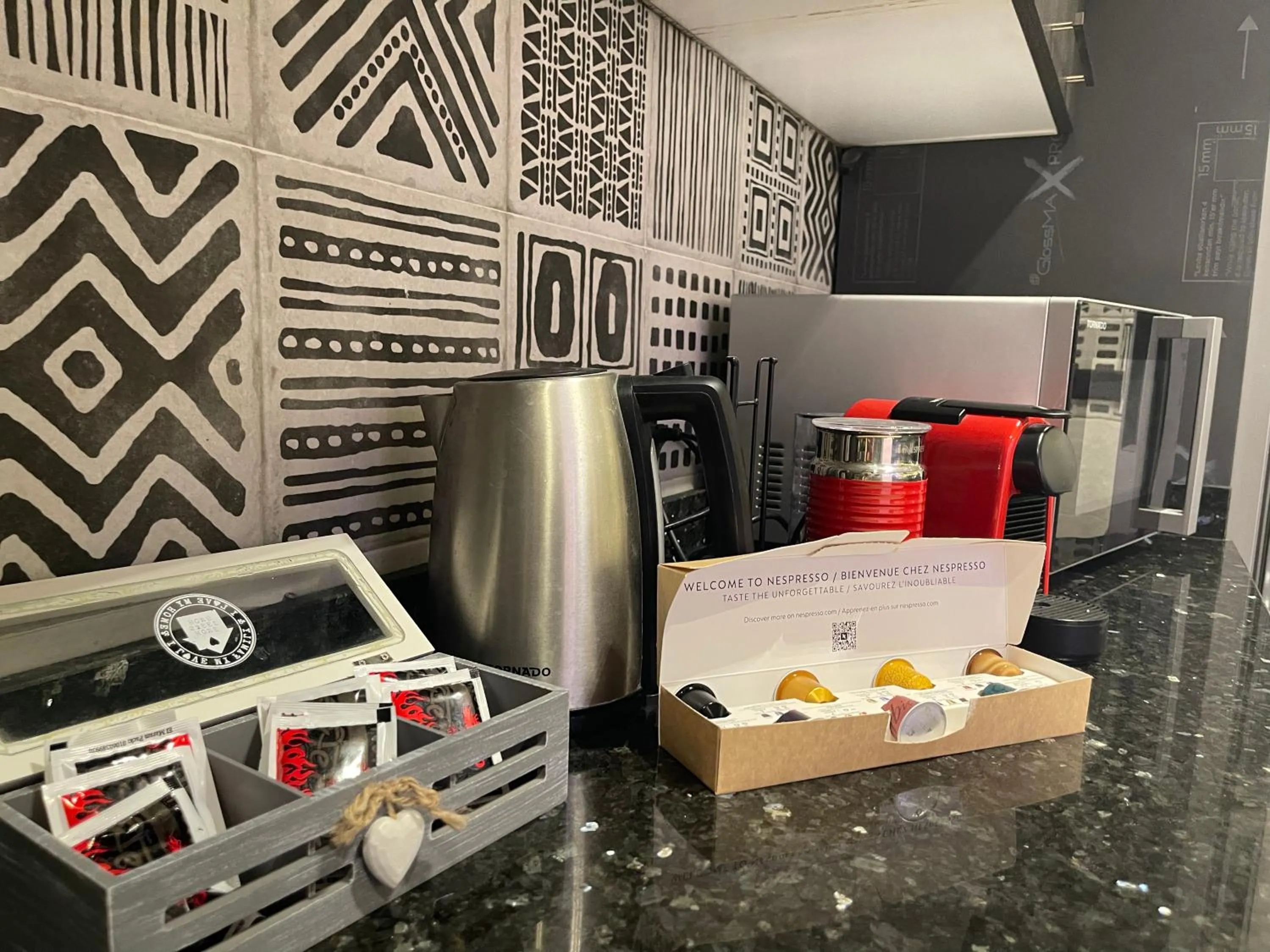 Coffee/tea facilities in ArabElite
