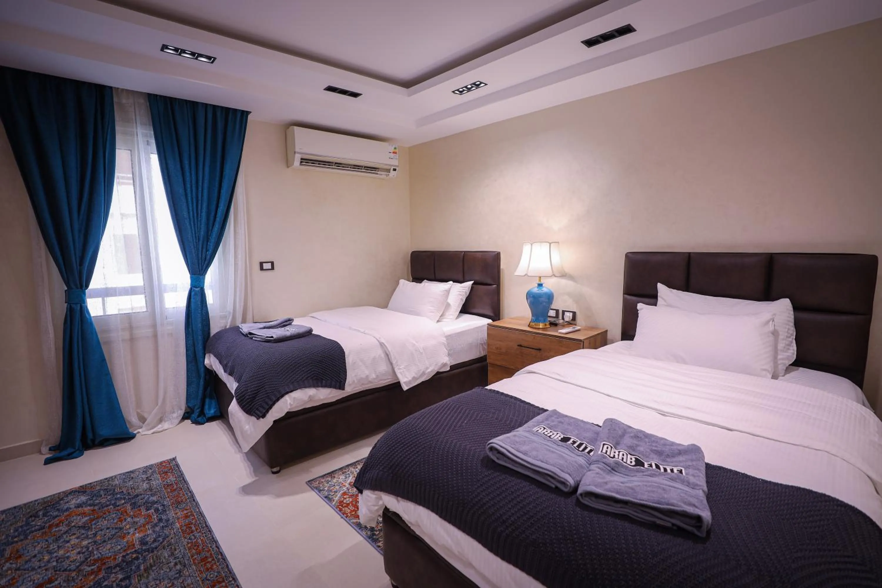 Bedroom, Bed in ArabElite