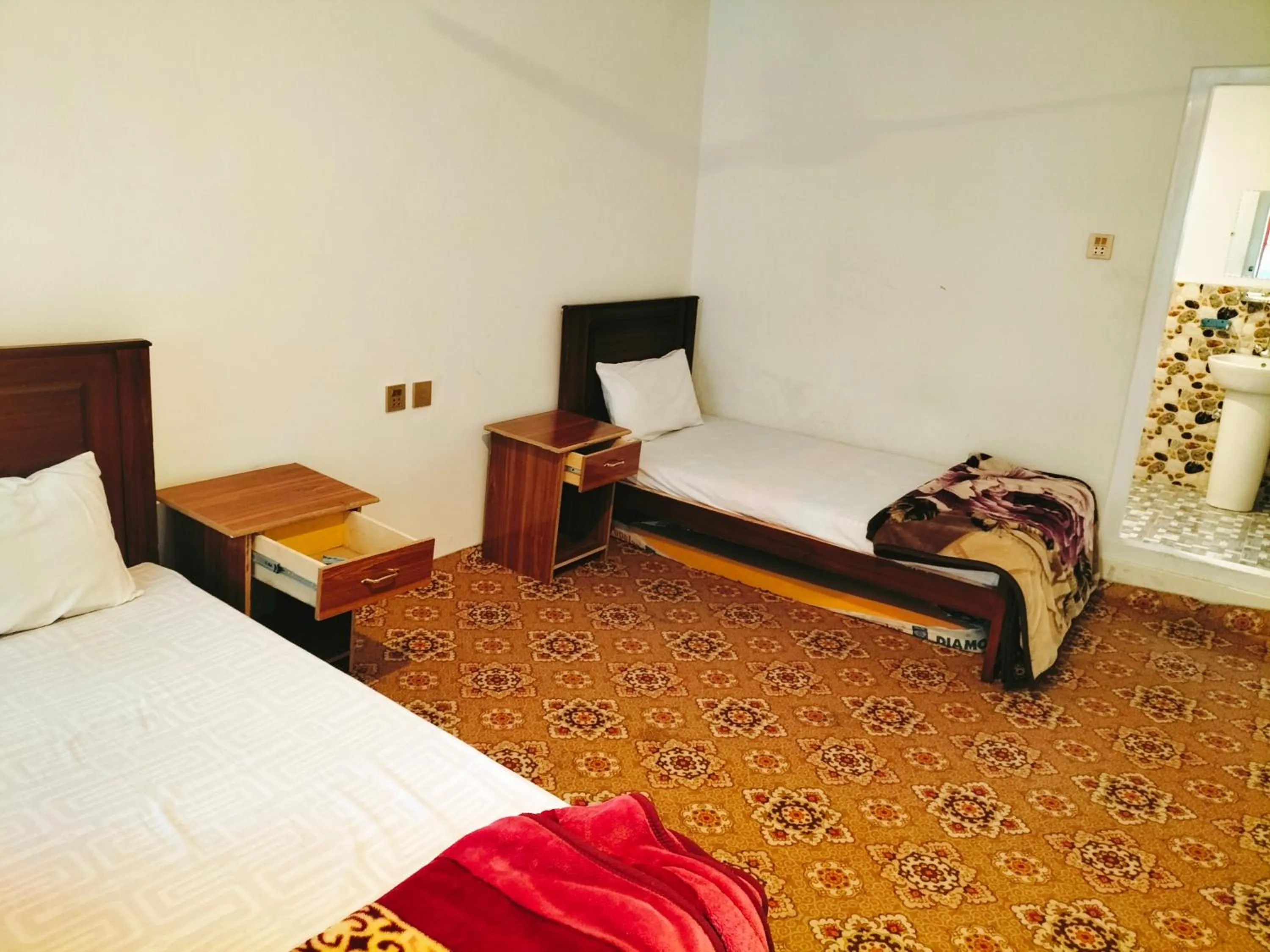 Bedroom, Bed in Skardu View Point Hotel