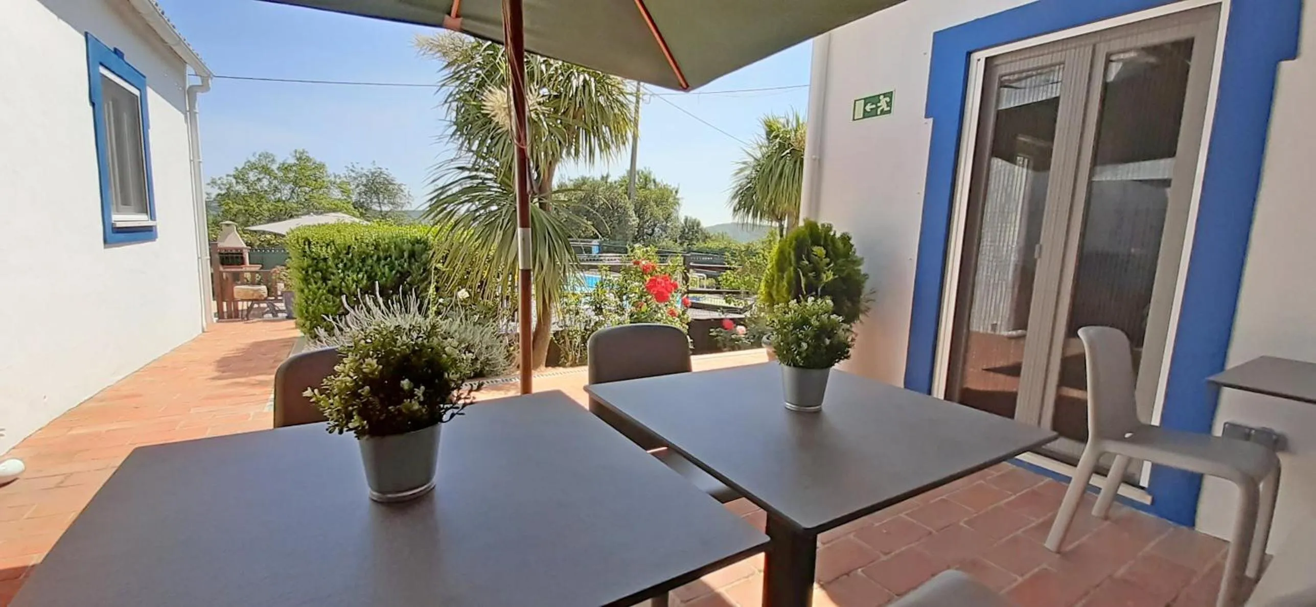 Patio in ApraHouseLoule Guesthouse