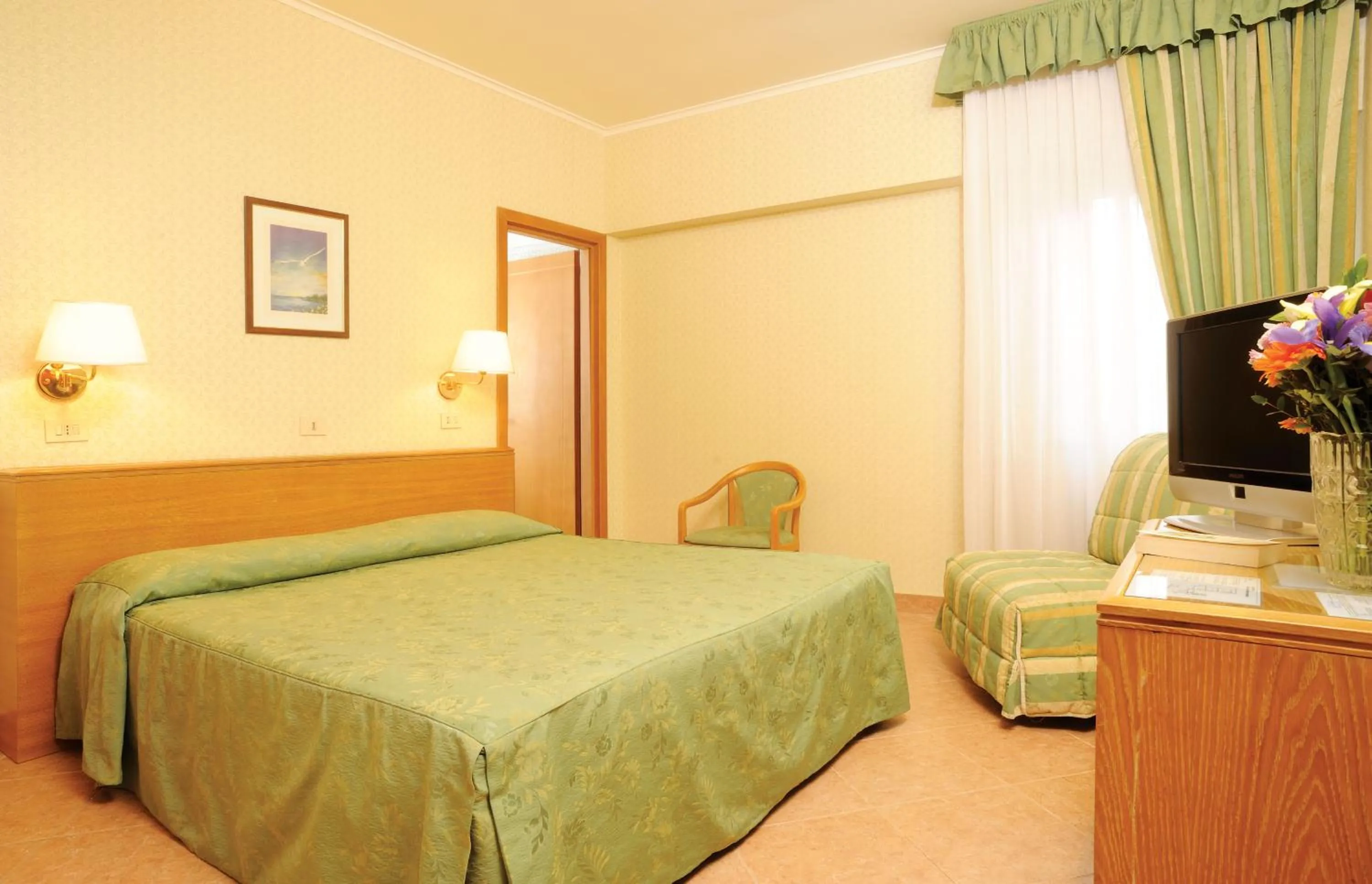 Bedroom, Bed in Hotel Patria